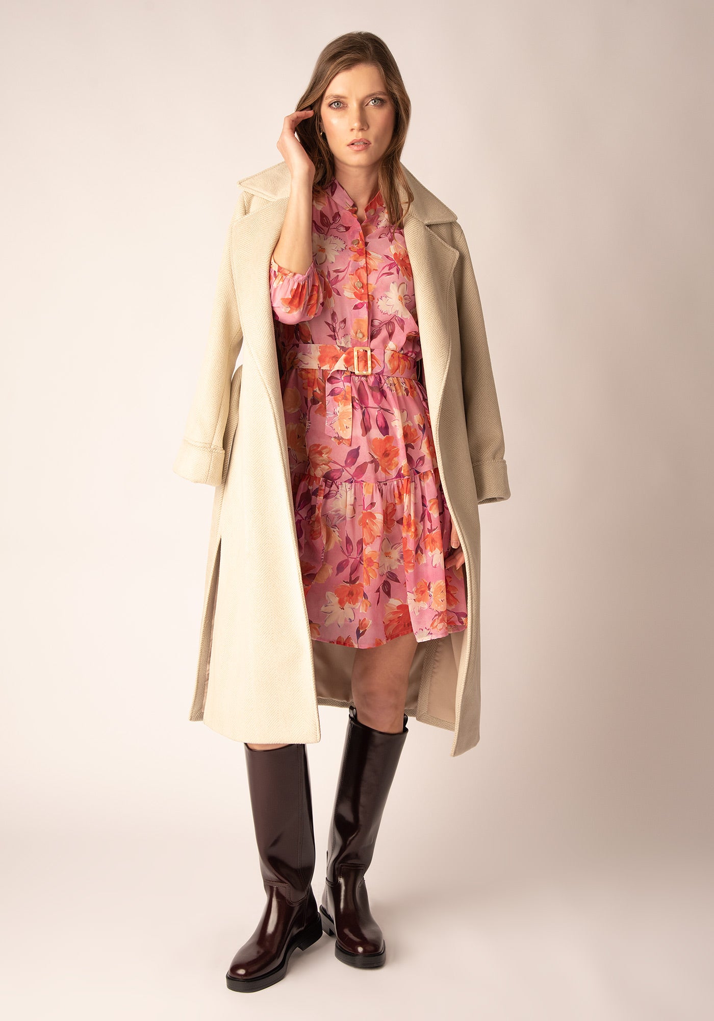 Разкроена Къса Рокля от Шифон в Розово