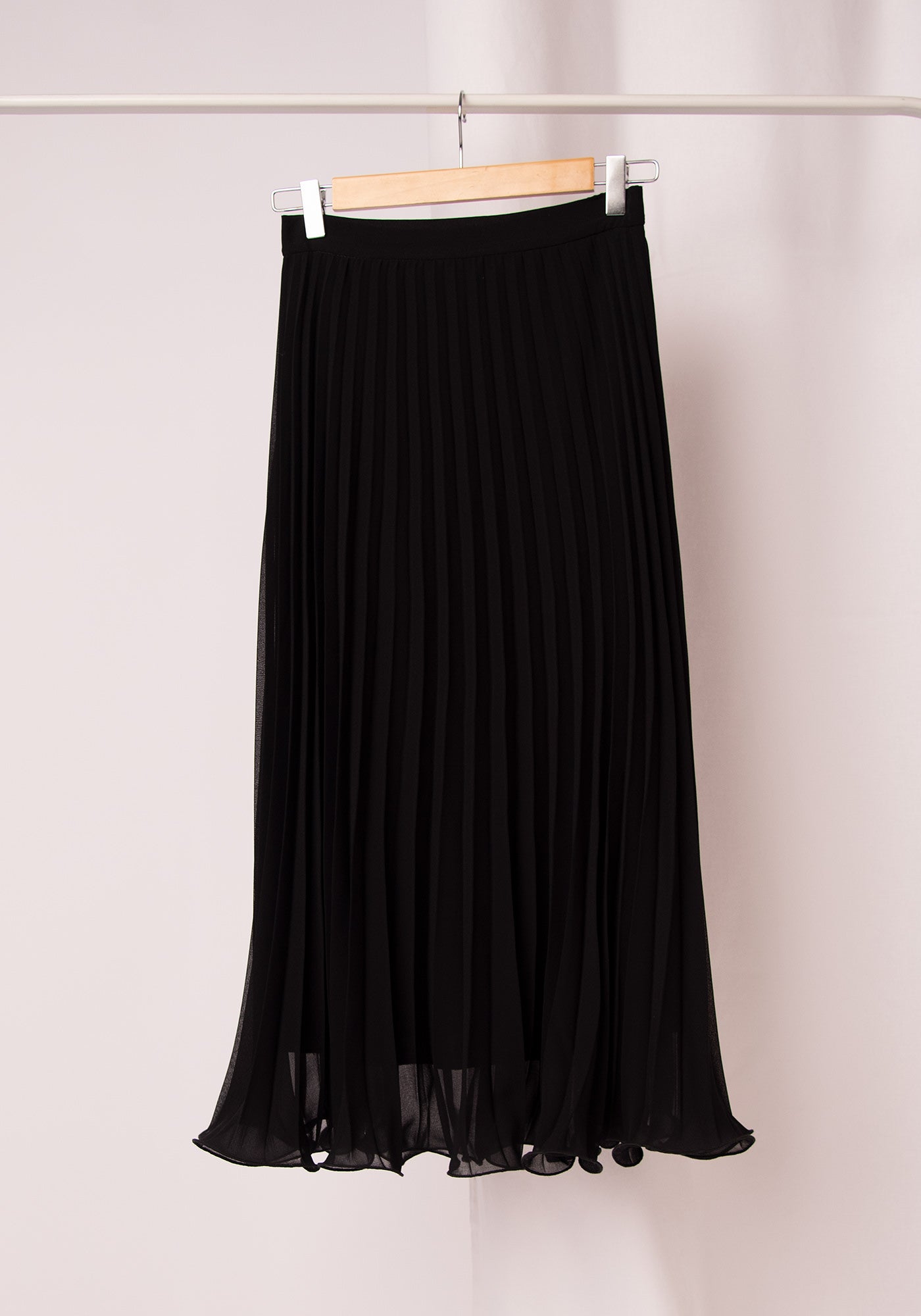 High Waisted Midi Skirt with Soleil pleats in Black