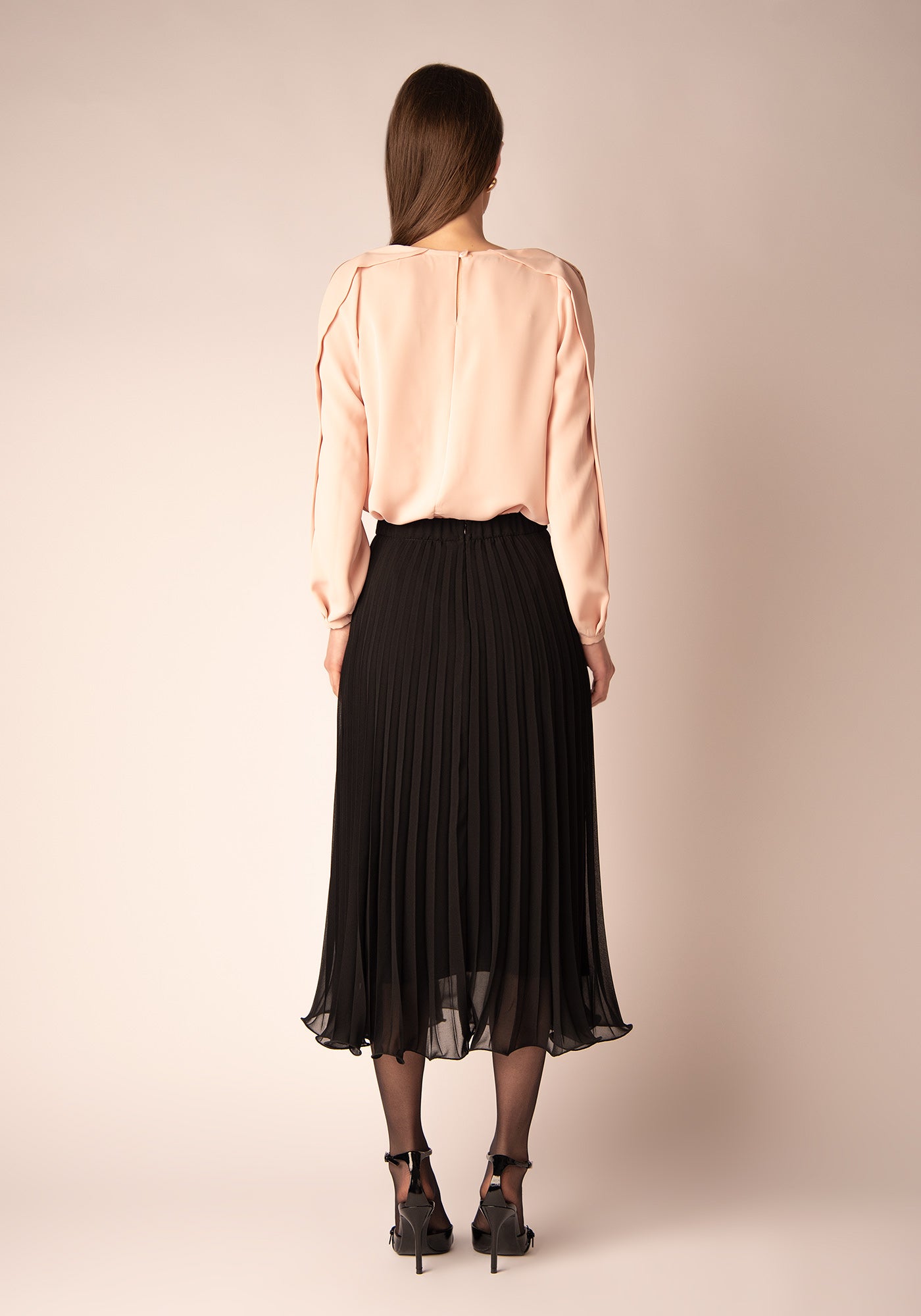 High Waisted Midi Skirt with Soleil pleats in Black