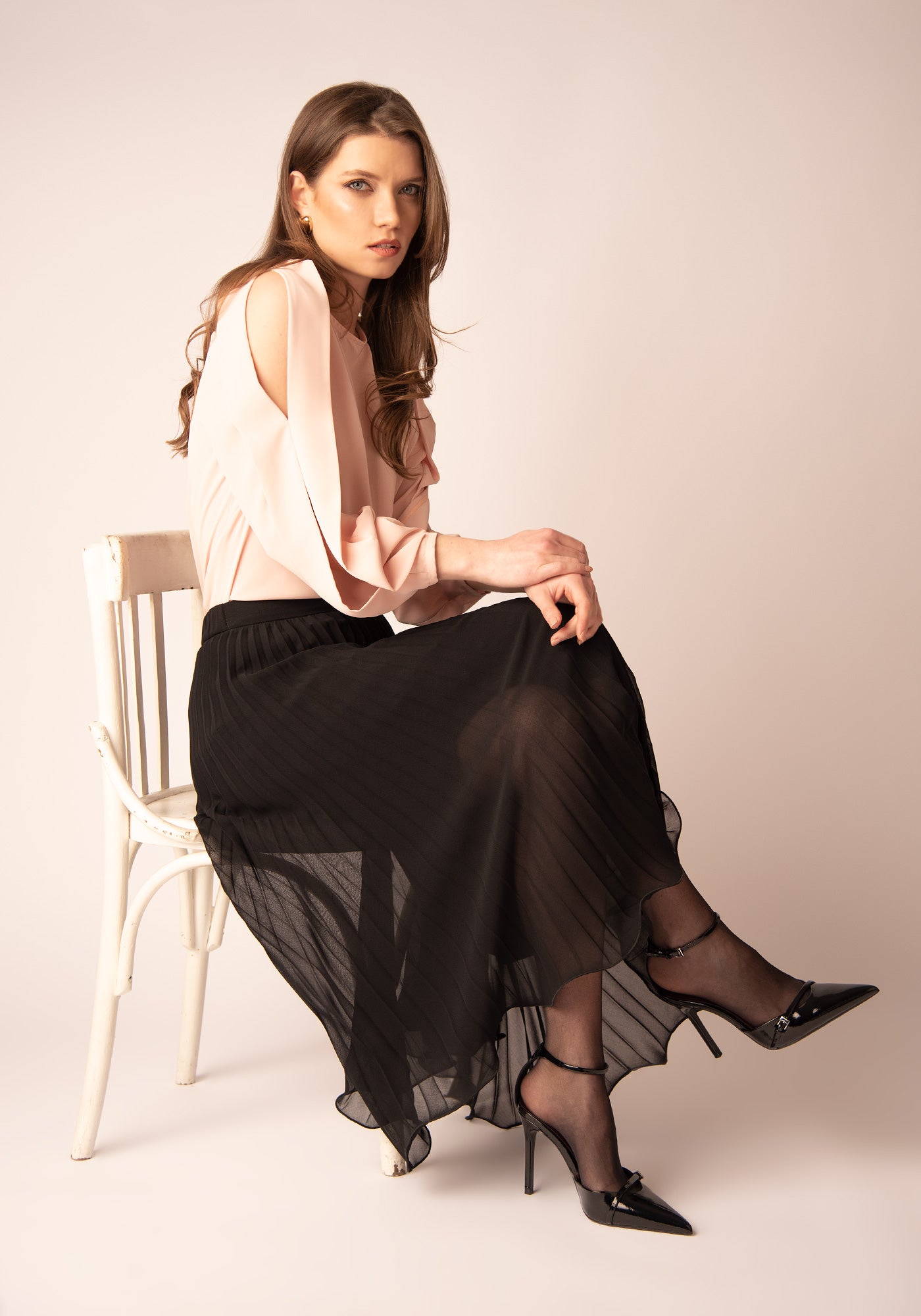 High Waisted Midi Skirt with Soleil pleats in Black
