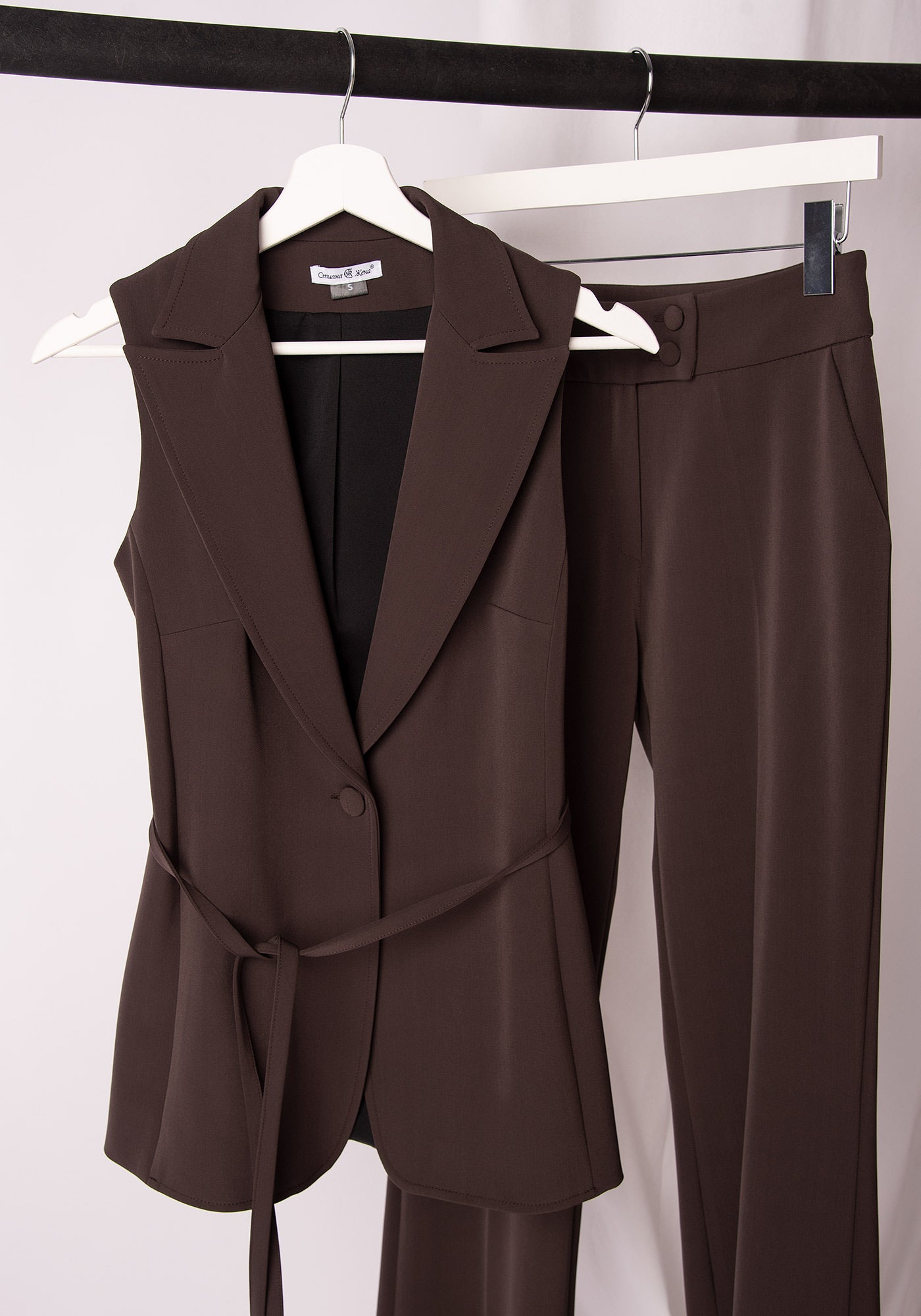 Women's Cropped Bootcut Trousers in Espresso brown