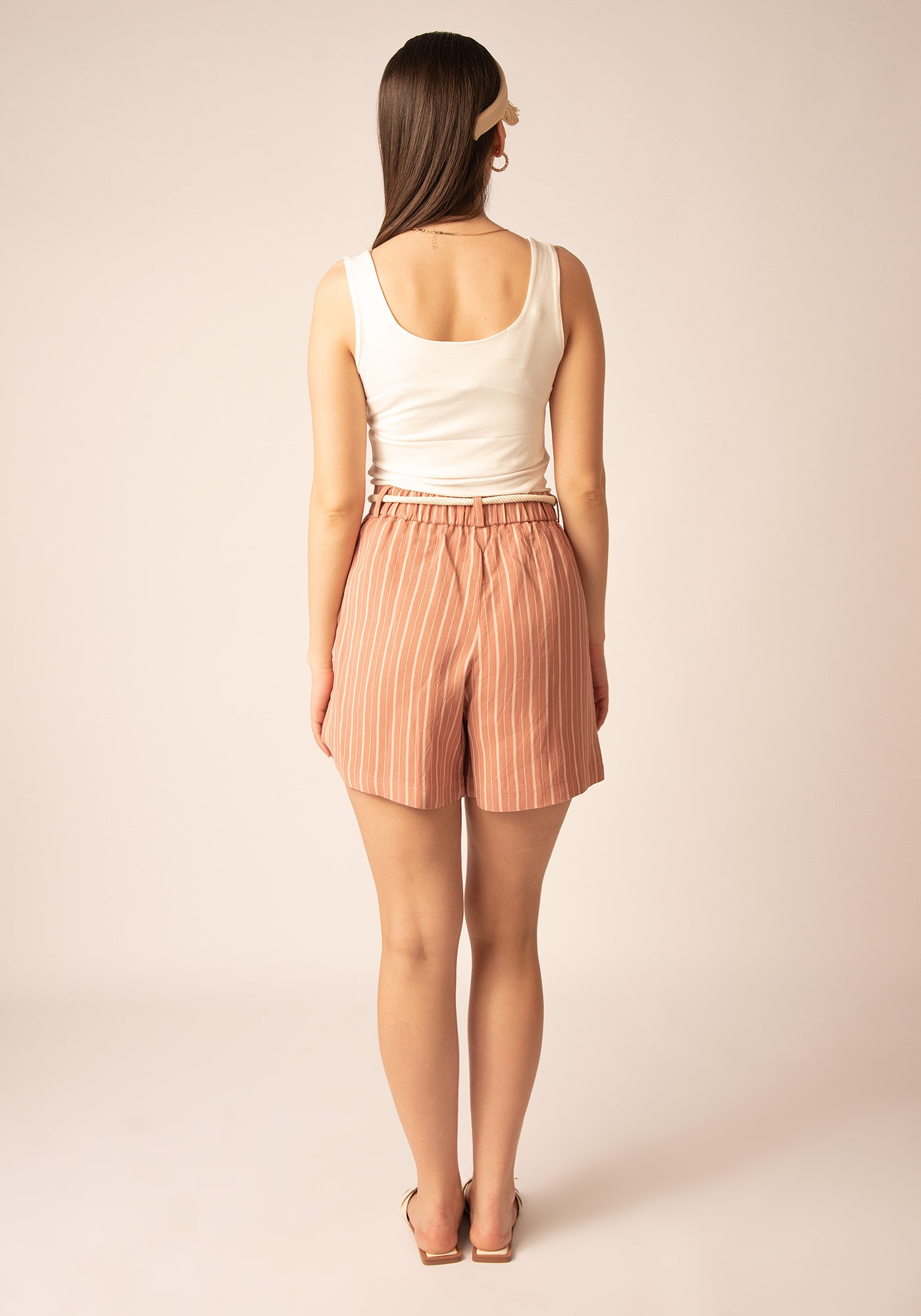 Women's Pleated High Waist Linen Shorts in Pink stripe