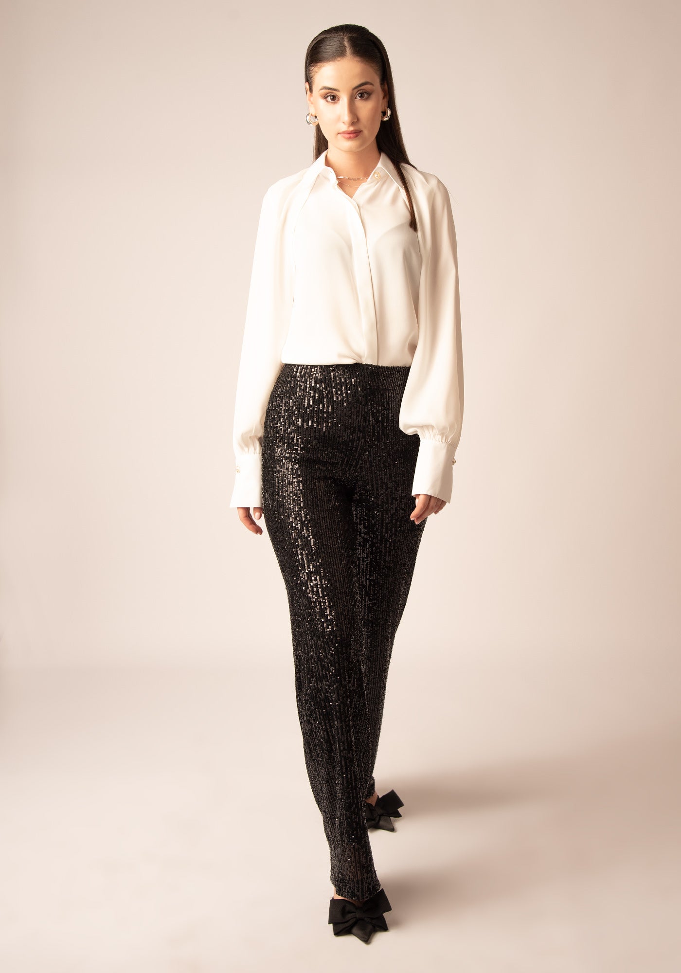 Women's High Waisted Sequin Pant in Black