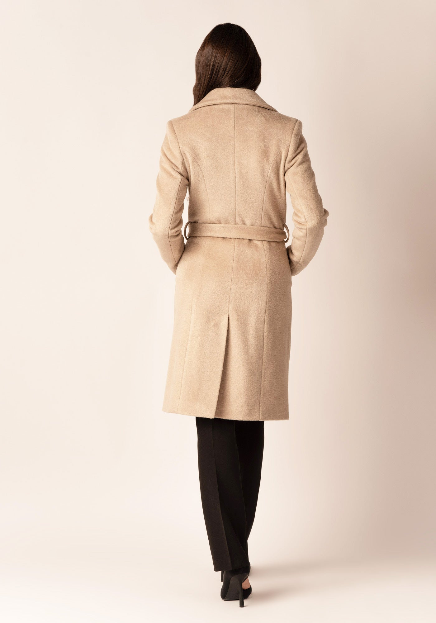 Women's Tailored Cashmere blend Coat in Beige