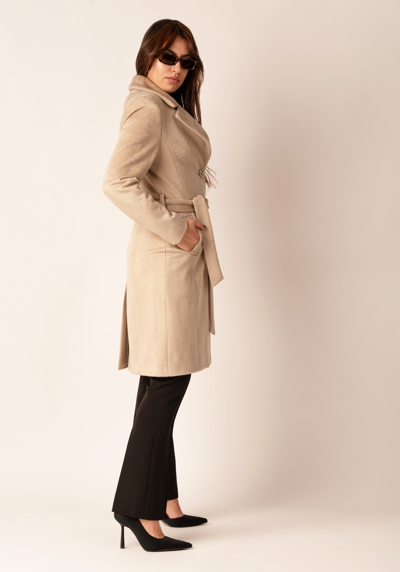 Women's Tailored Cashmere blend Coat in Beige