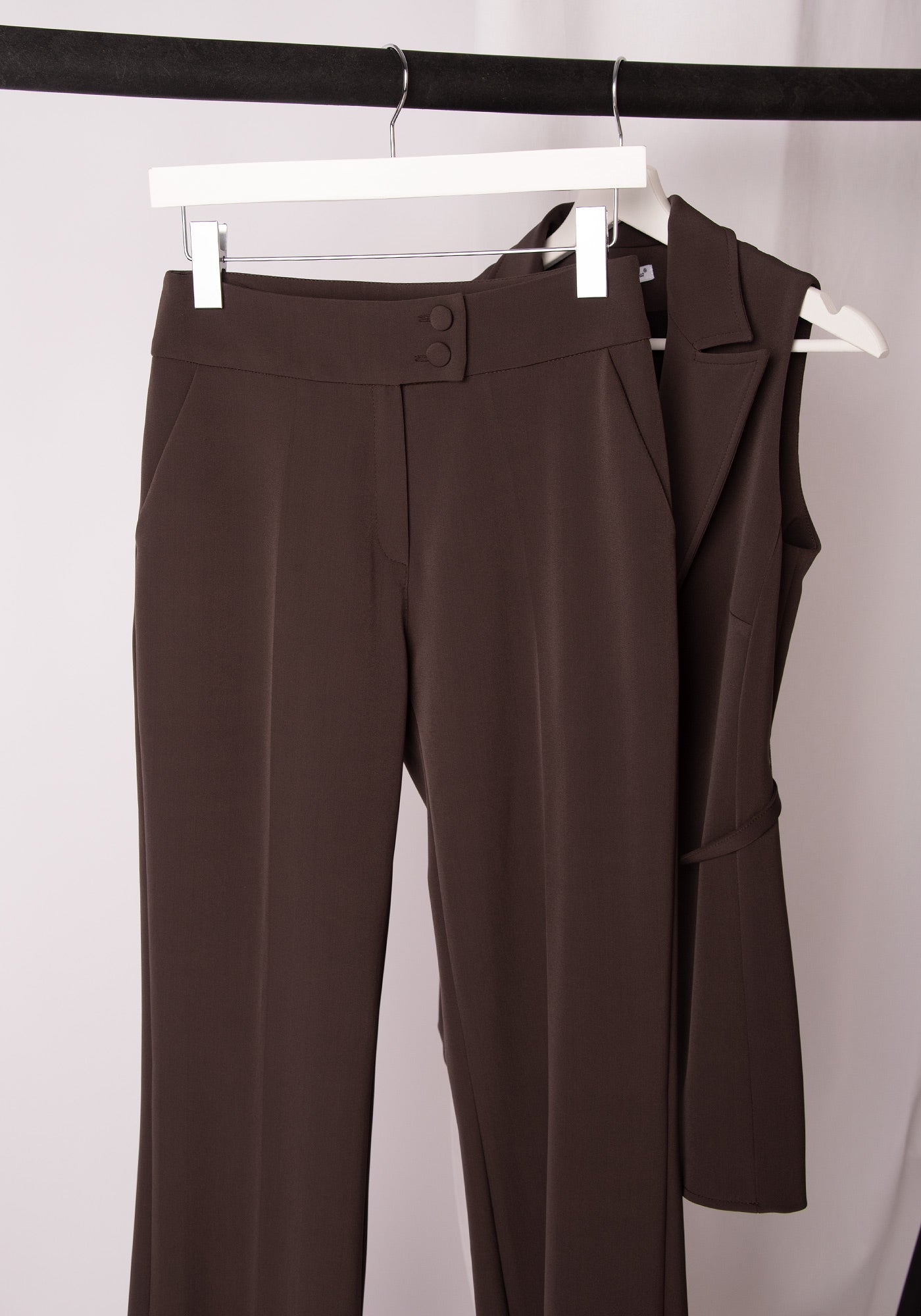 Women's Cropped Bootcut Trousers in Espresso brown