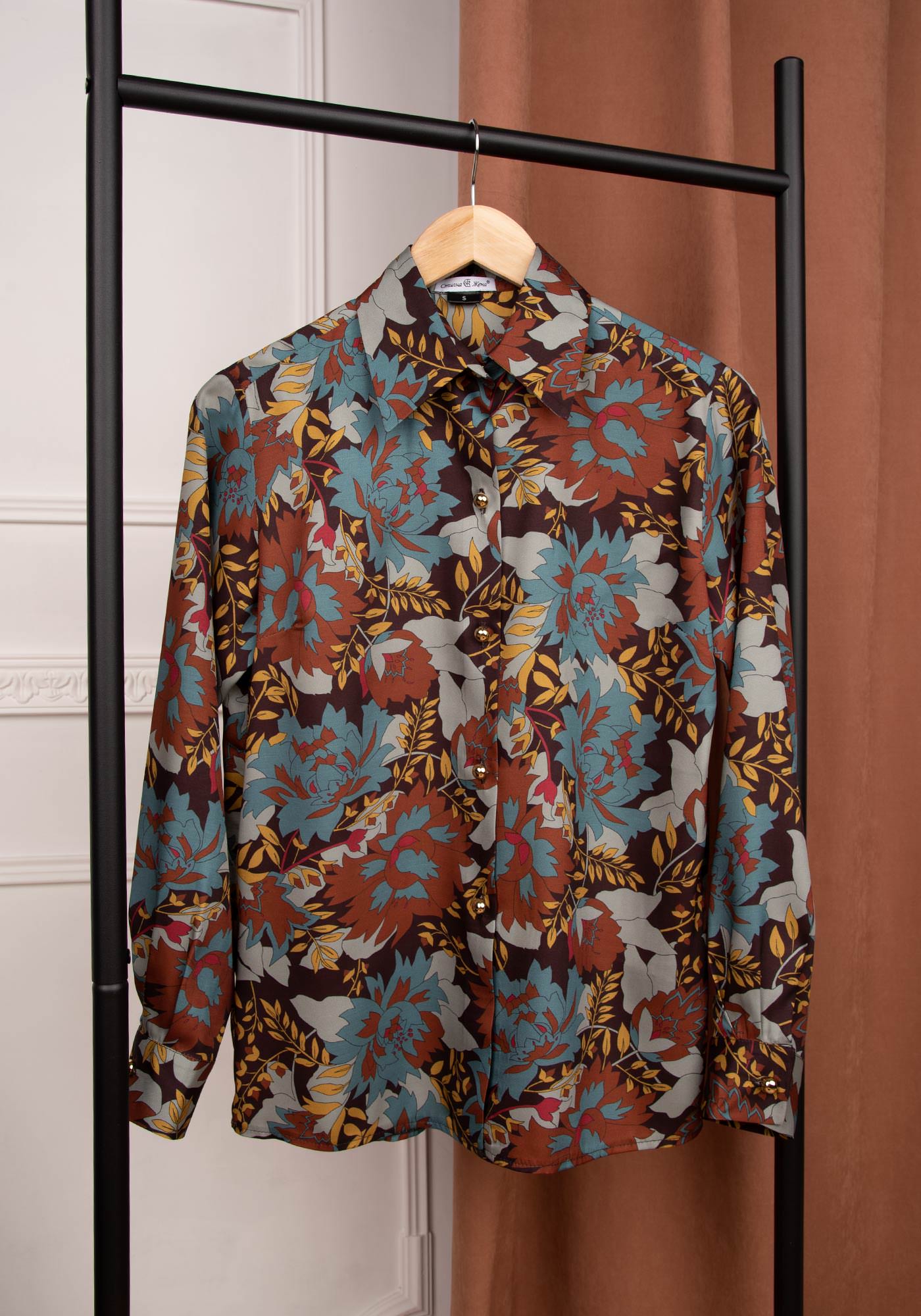 Women's Relaxed Button up Shirt in Floral Satin