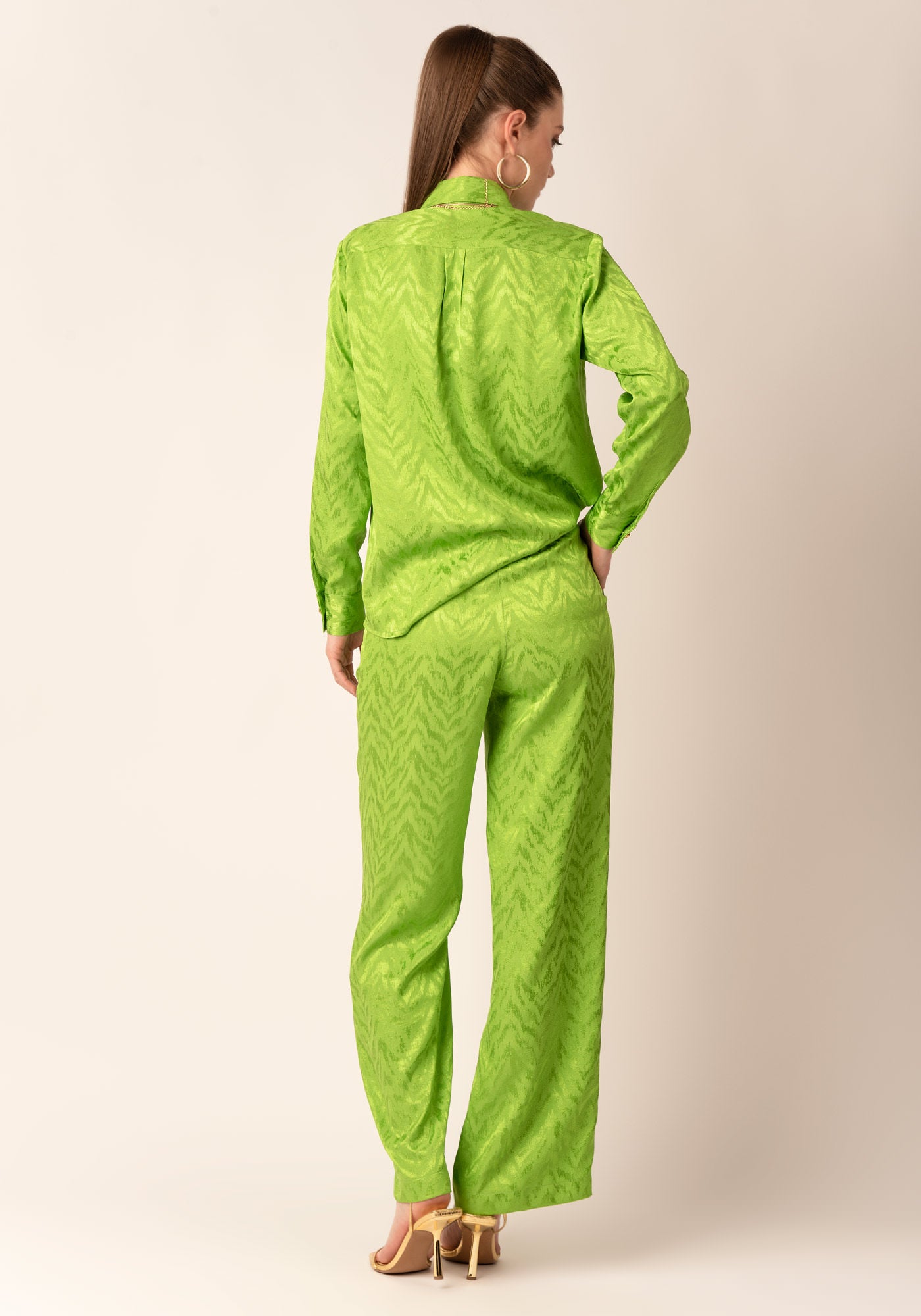 Елегантен Дамски Прав Панталон в Зелен цвят