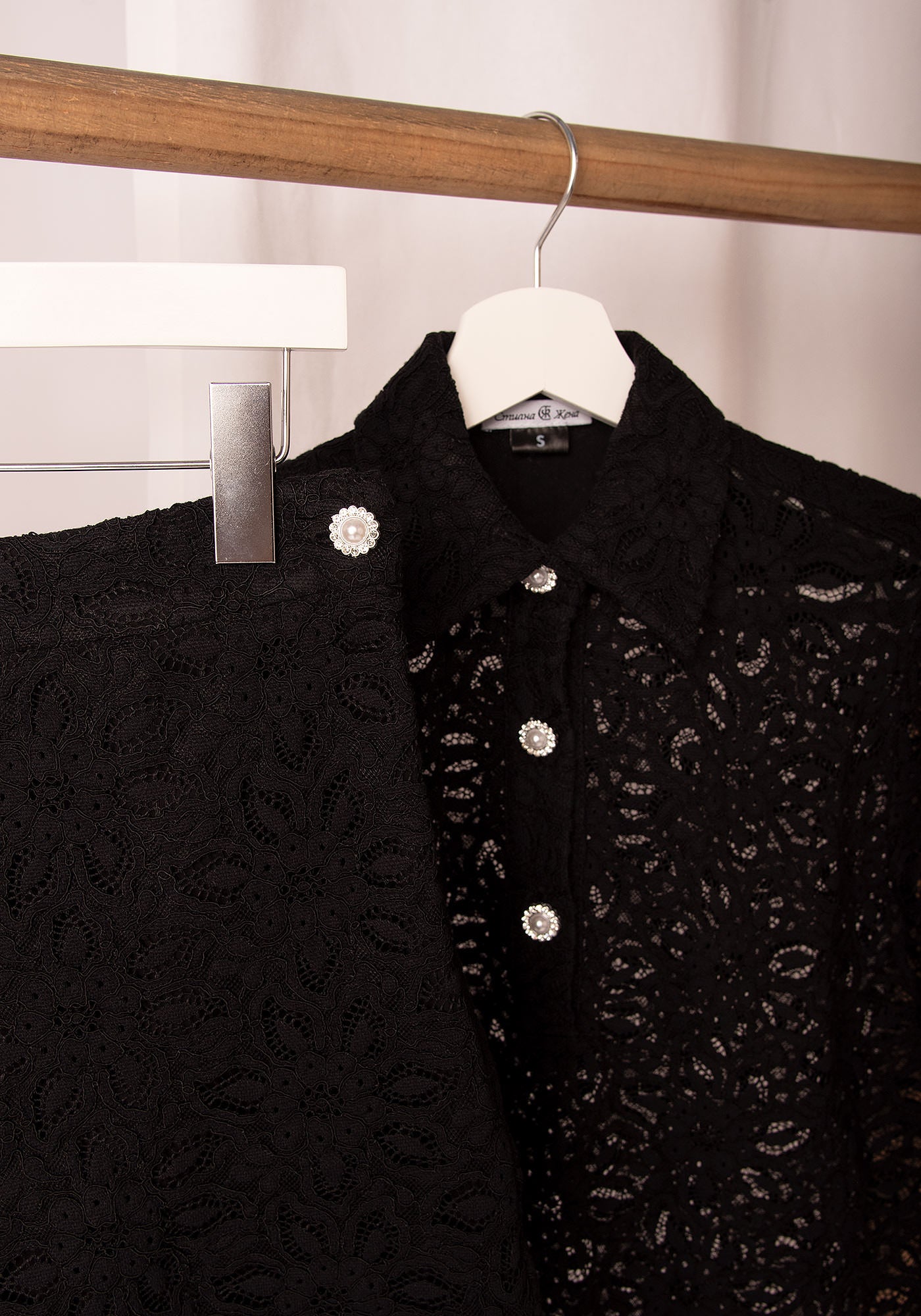 Women's High Waisted Lace Shorts in Black
