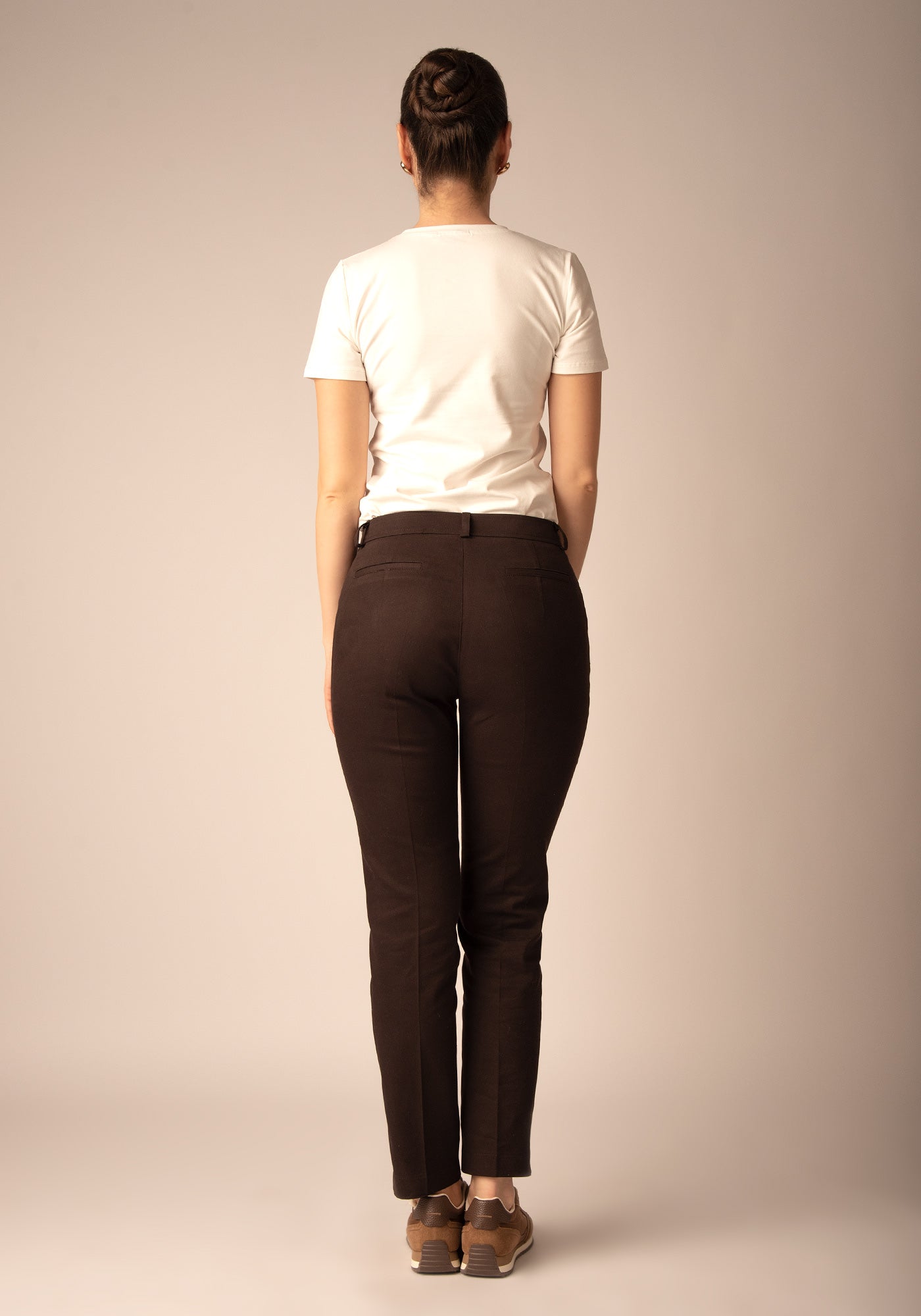 Women's Casual Slim Pant in Brown