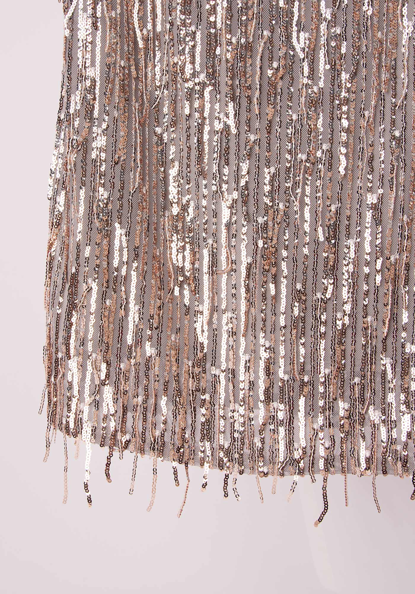 Права Рокля с Ресни от Пайети в Сребристо