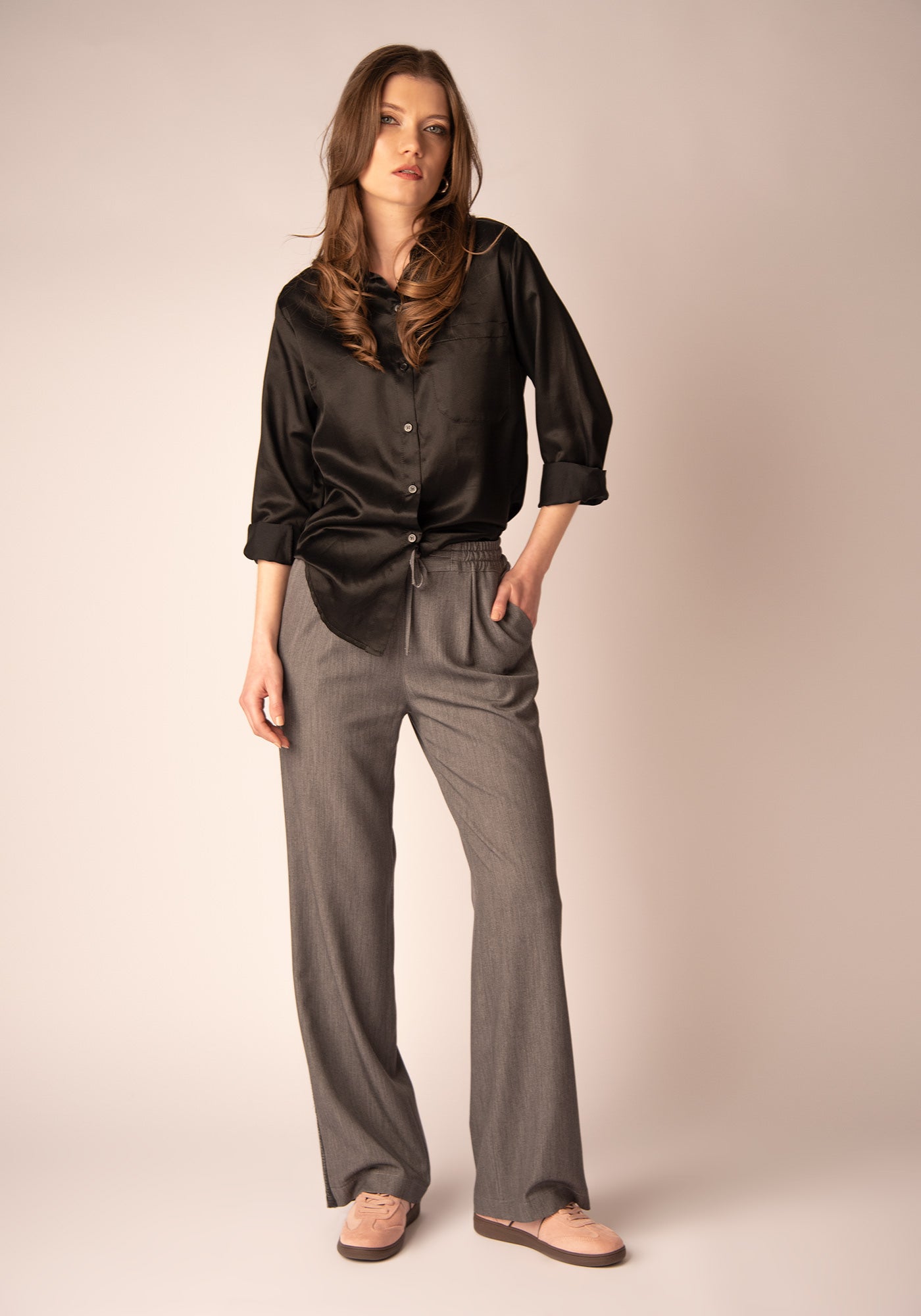 Панталон с Кант от Пайети в Сиво