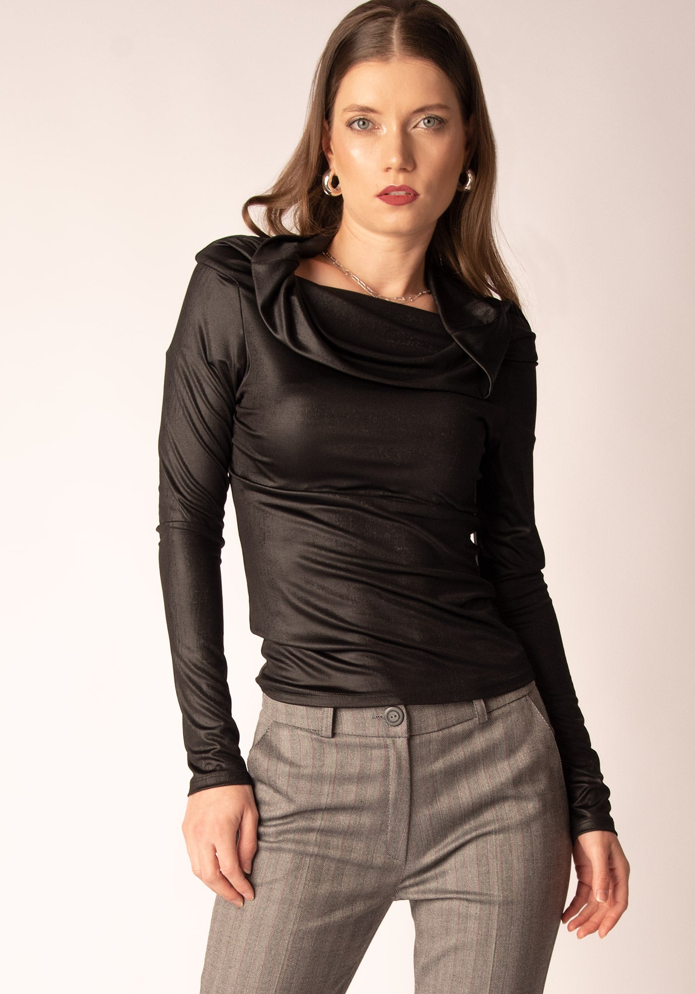 Women's Shawl Collar Jersey Top in Black