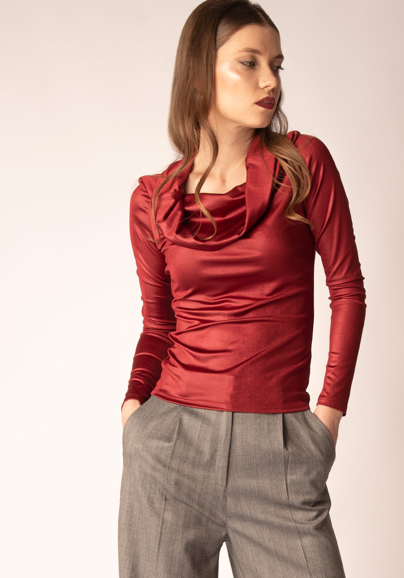 Women's Shawl Collar Jersey Top in Red