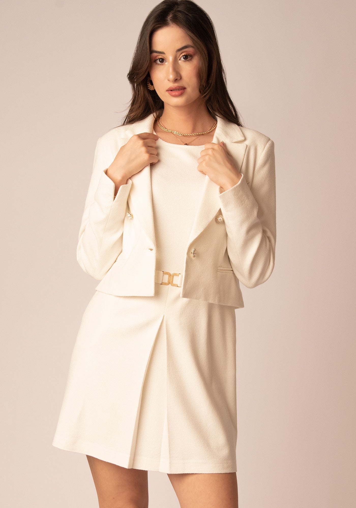 Къса Разкроена Рокля с Колан в Екрю