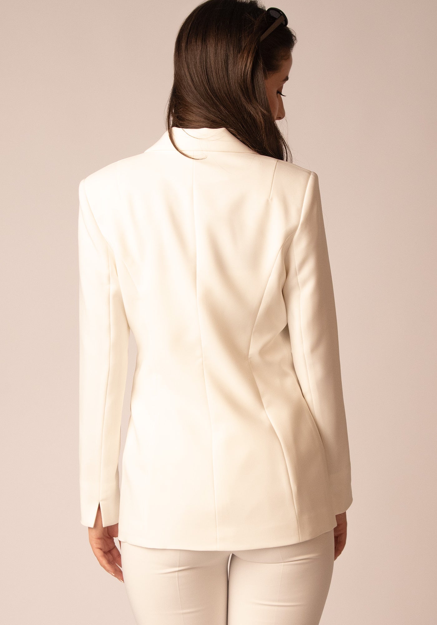 Women's Tailored Blazer in Ecru