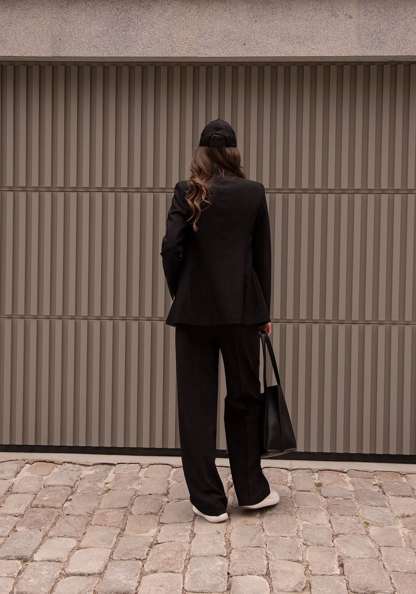 Дамски Панталон с Прав Силует в Черно