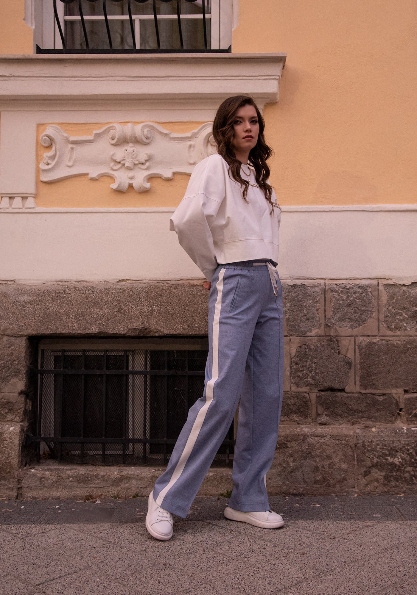 Дамски Athleisure Панталон с Връзки в Синьо
