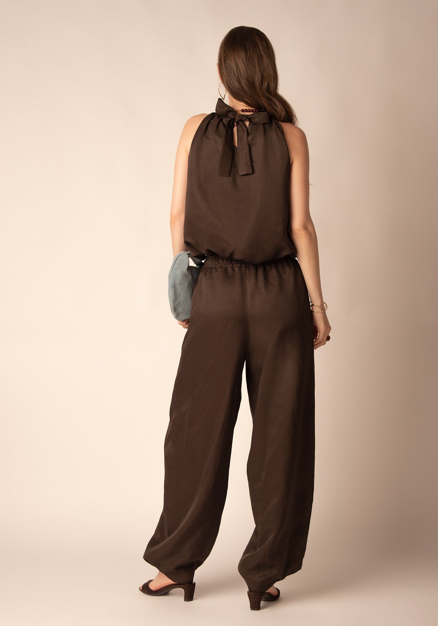 Relaxed Barrel Leg Trousers in Brown