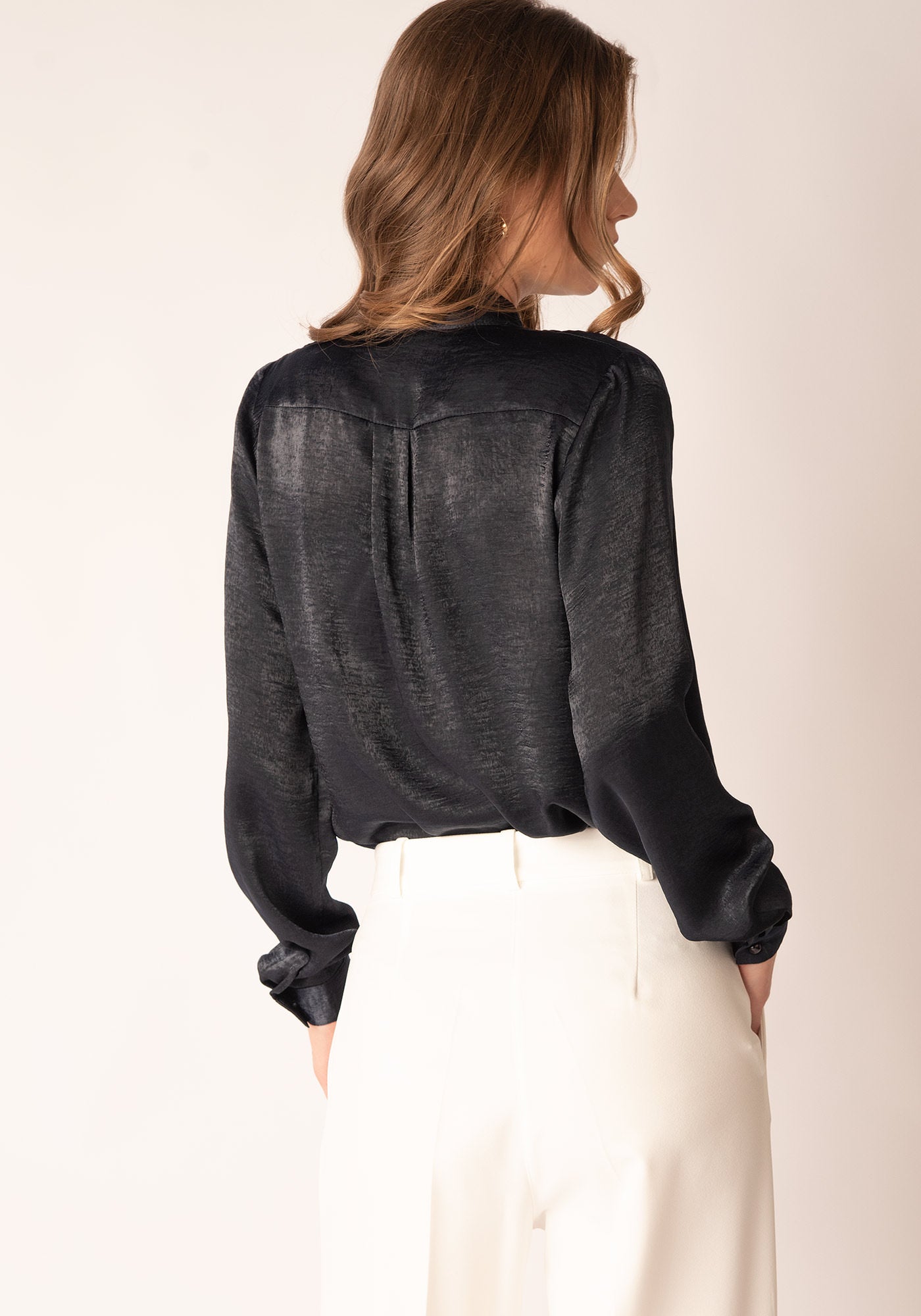 Дамска Риза - Боди Прегърни ме от Сатен в Тъмносиньо