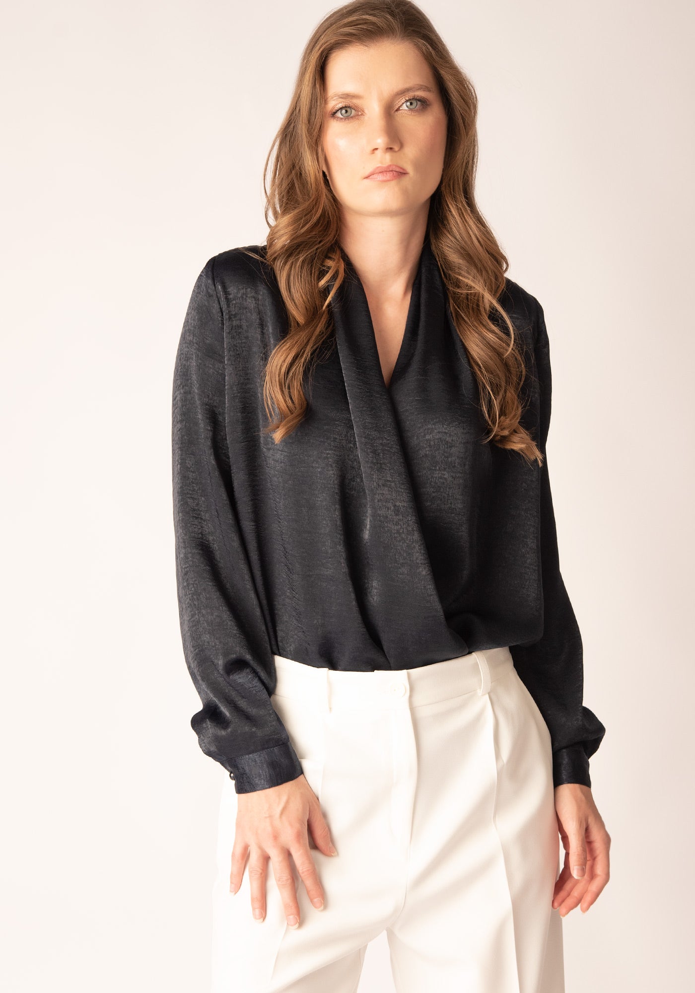 Дамска Риза - Боди Прегърни ме от Сатен в Тъмносиньо