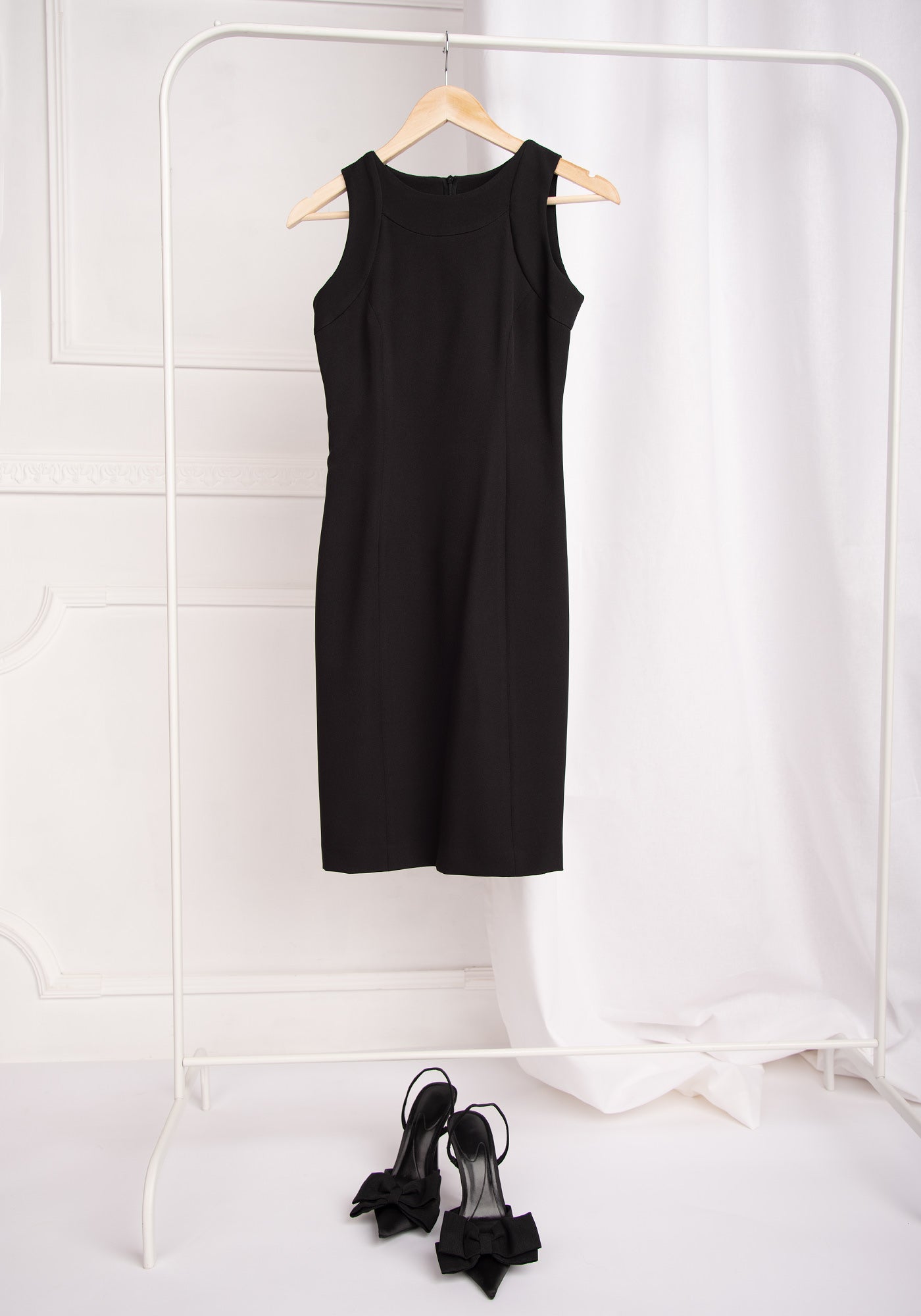Tailored Midi Office Dress in Black