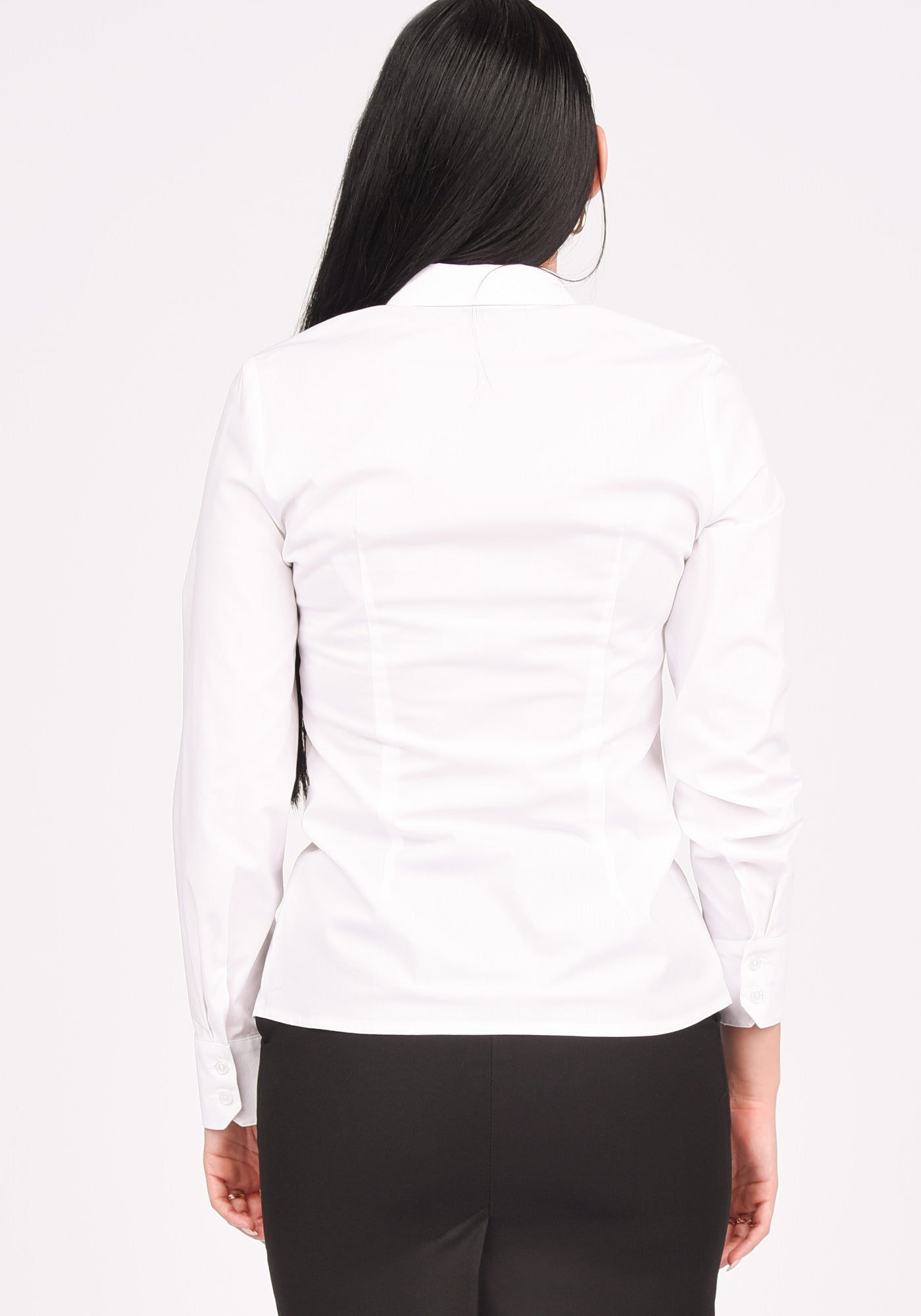 Вталена Дамска Памучна Риза с Класически силует в Бяло
