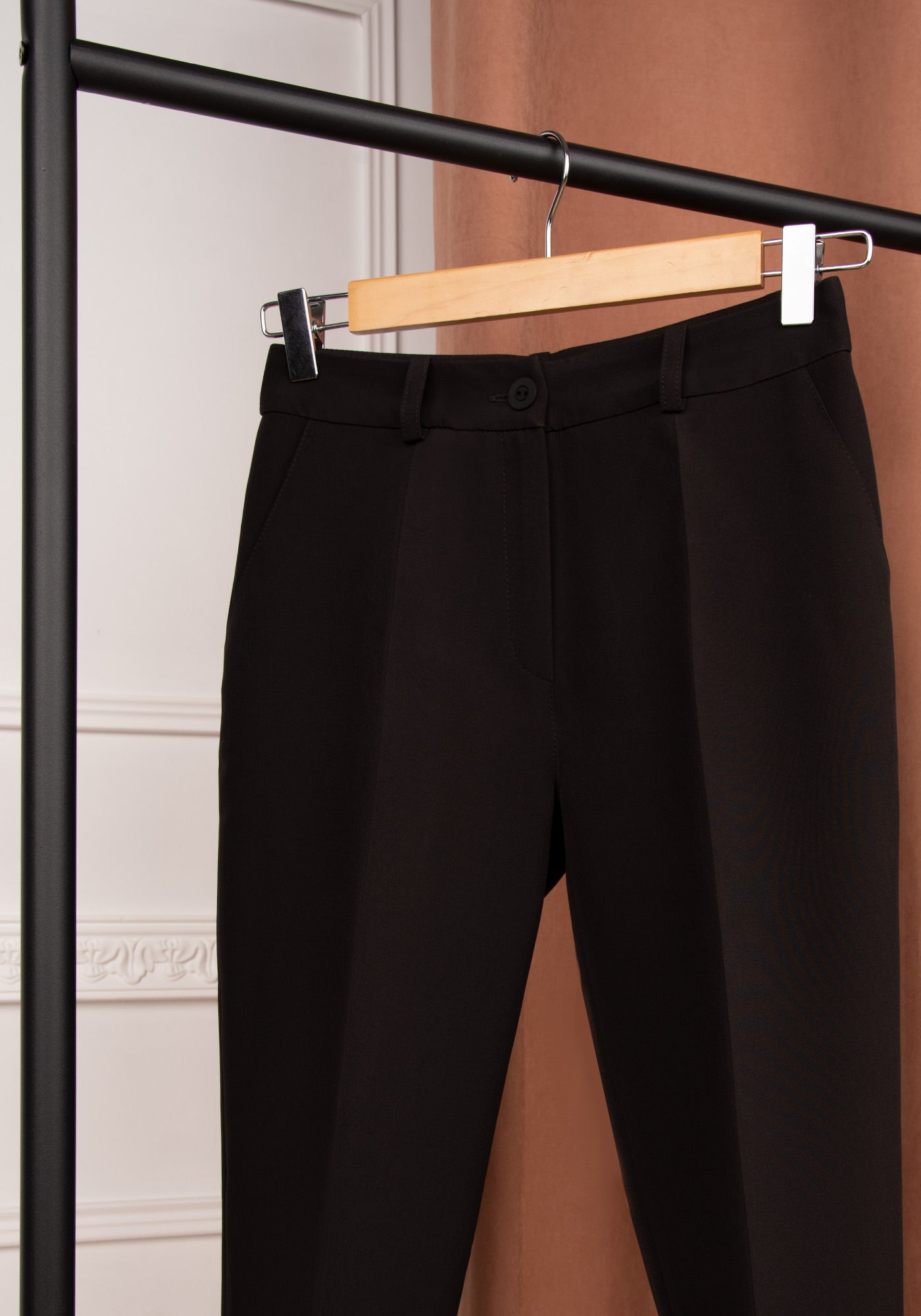 Women's High Waisted Slim Leg Trousers in Black