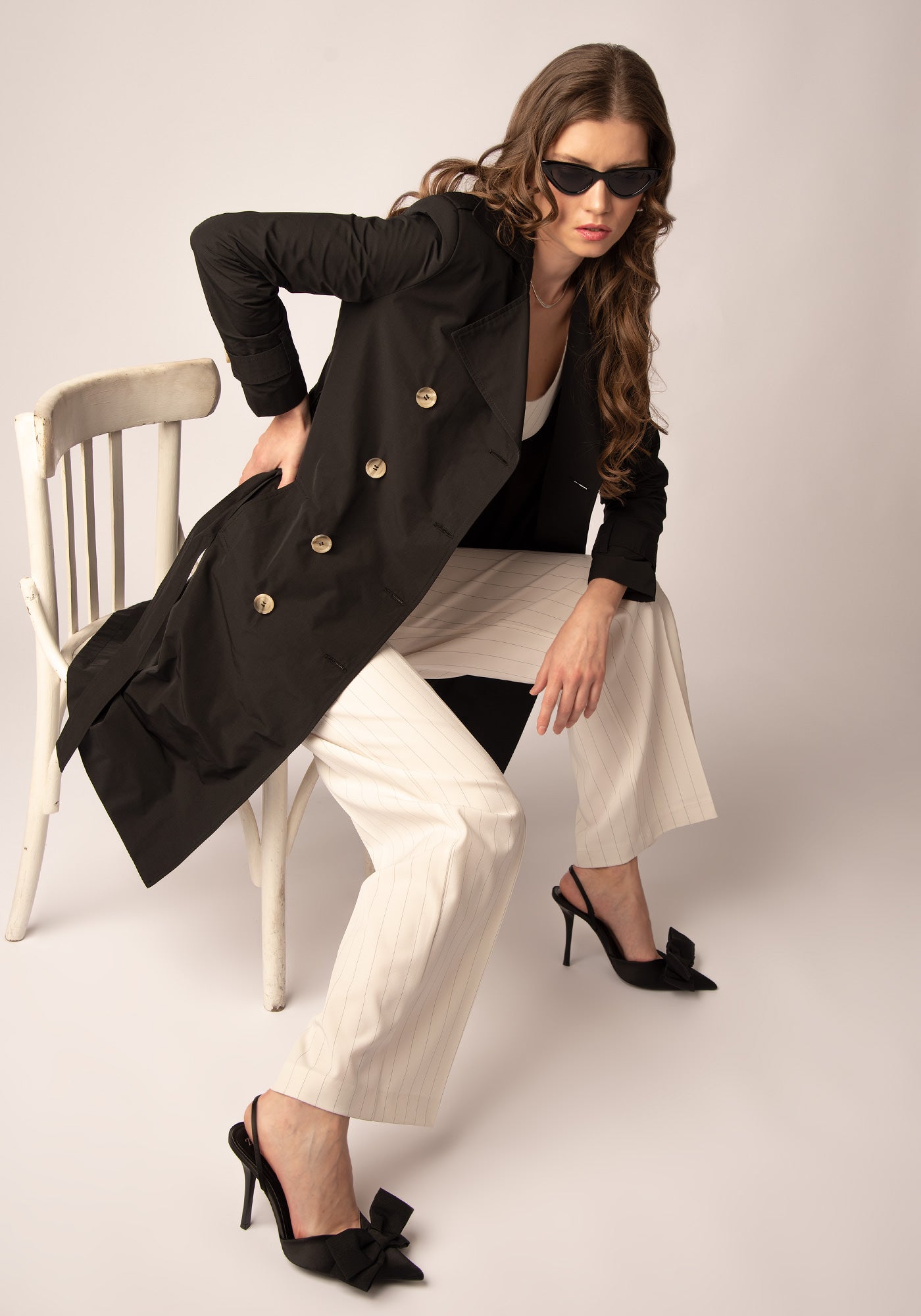 Women's Tailored Double breasted Trench coat in Black