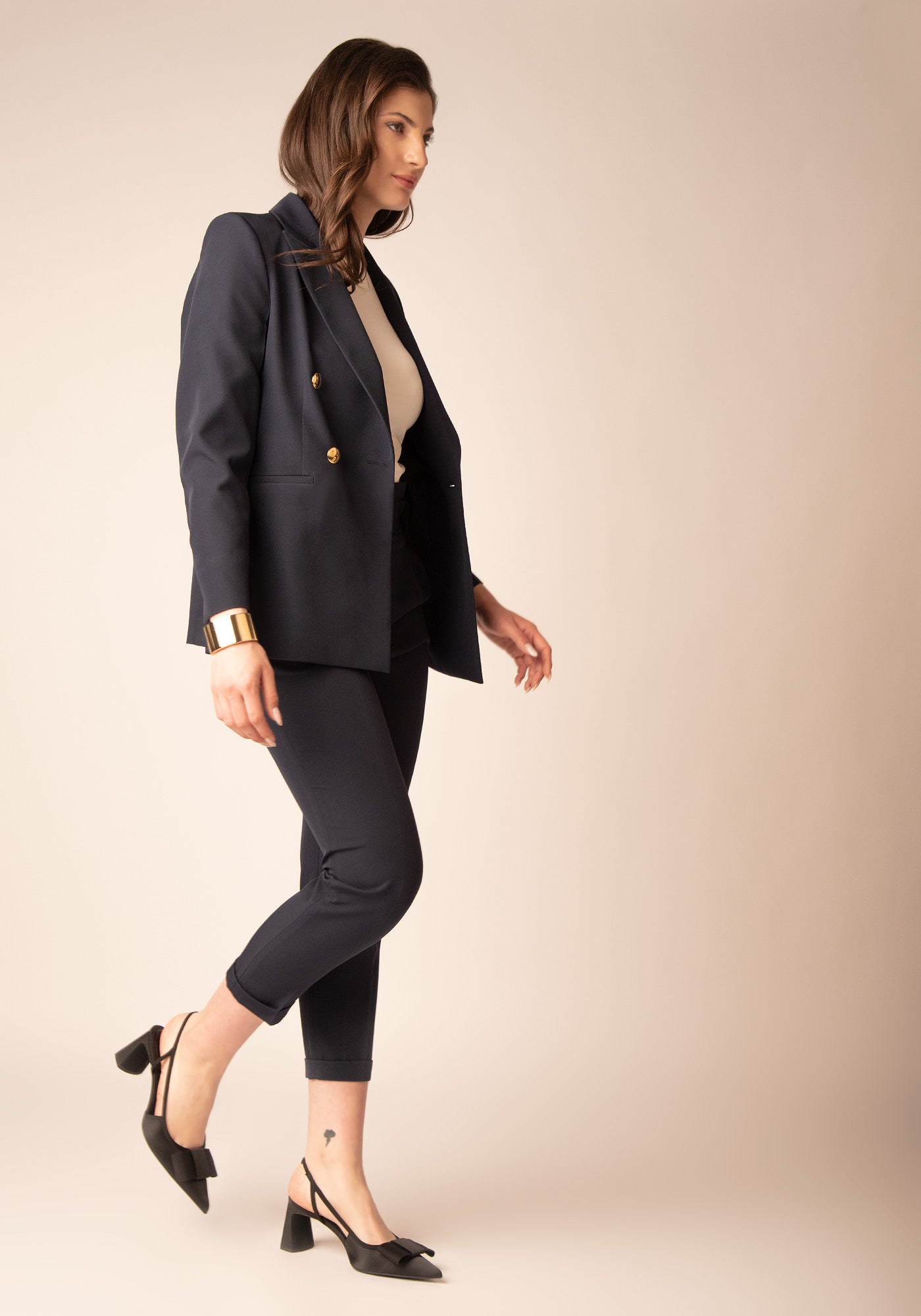 Дамски Панталон с Висока талия и Басти в Тъмносиньо