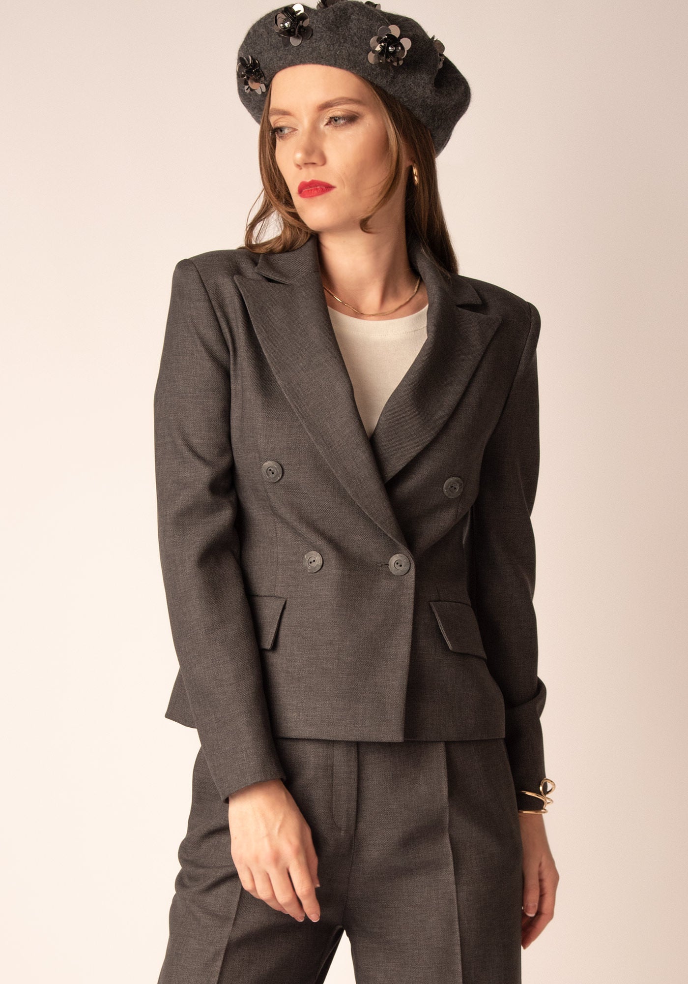 Дамски Блейзер с Двуред силует в Сиво