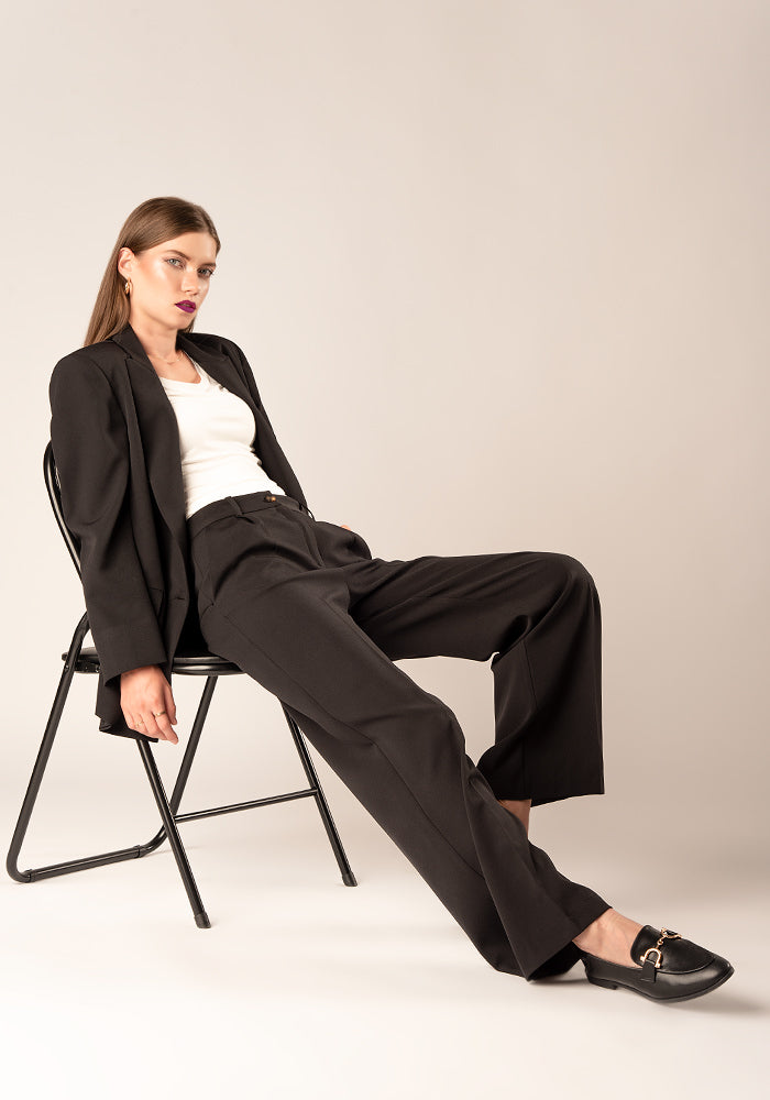 Women's Wide Leg Pleated High Waist Trousers in Black