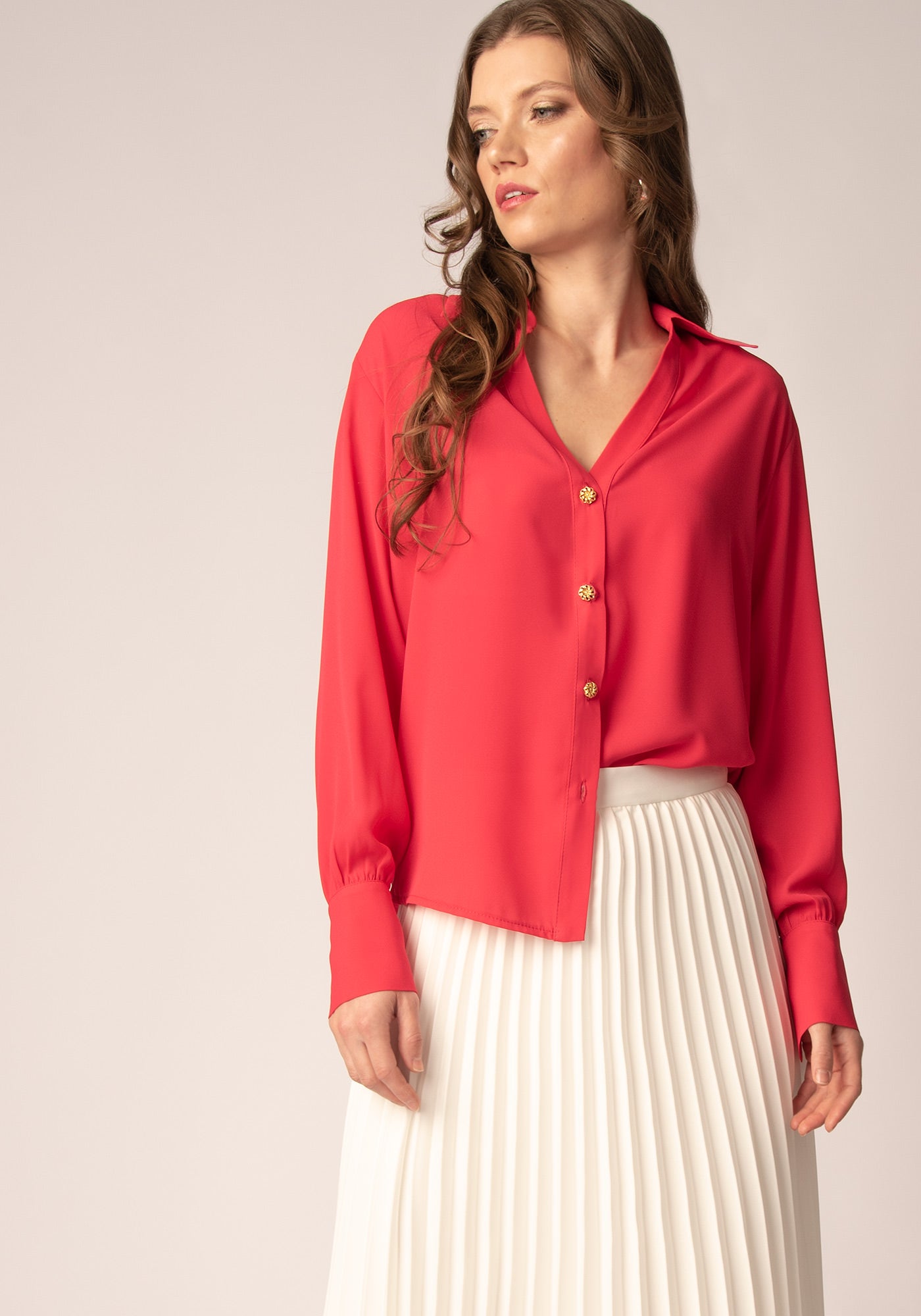 Women's Relaxed Shirt with Gold buttons in Magenta