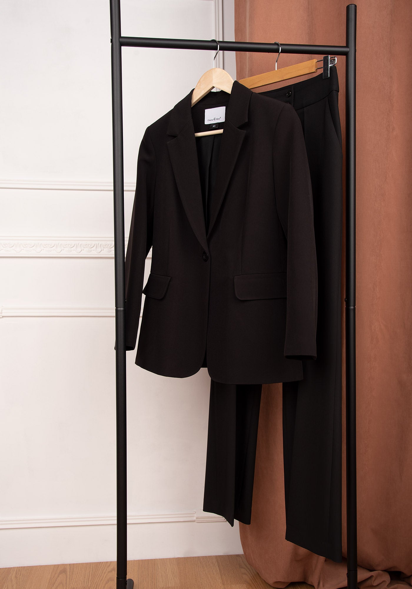 Single Breasted Oversized Women's Blazer in Black