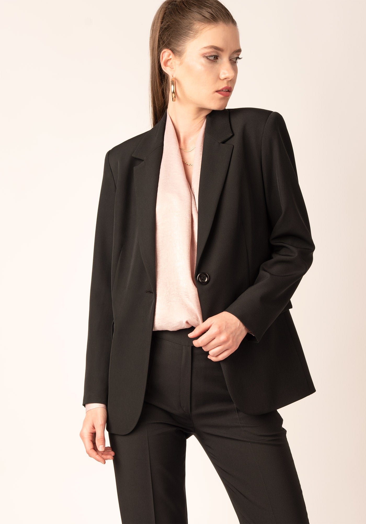 Single Breasted Oversized Women's Blazer in Black