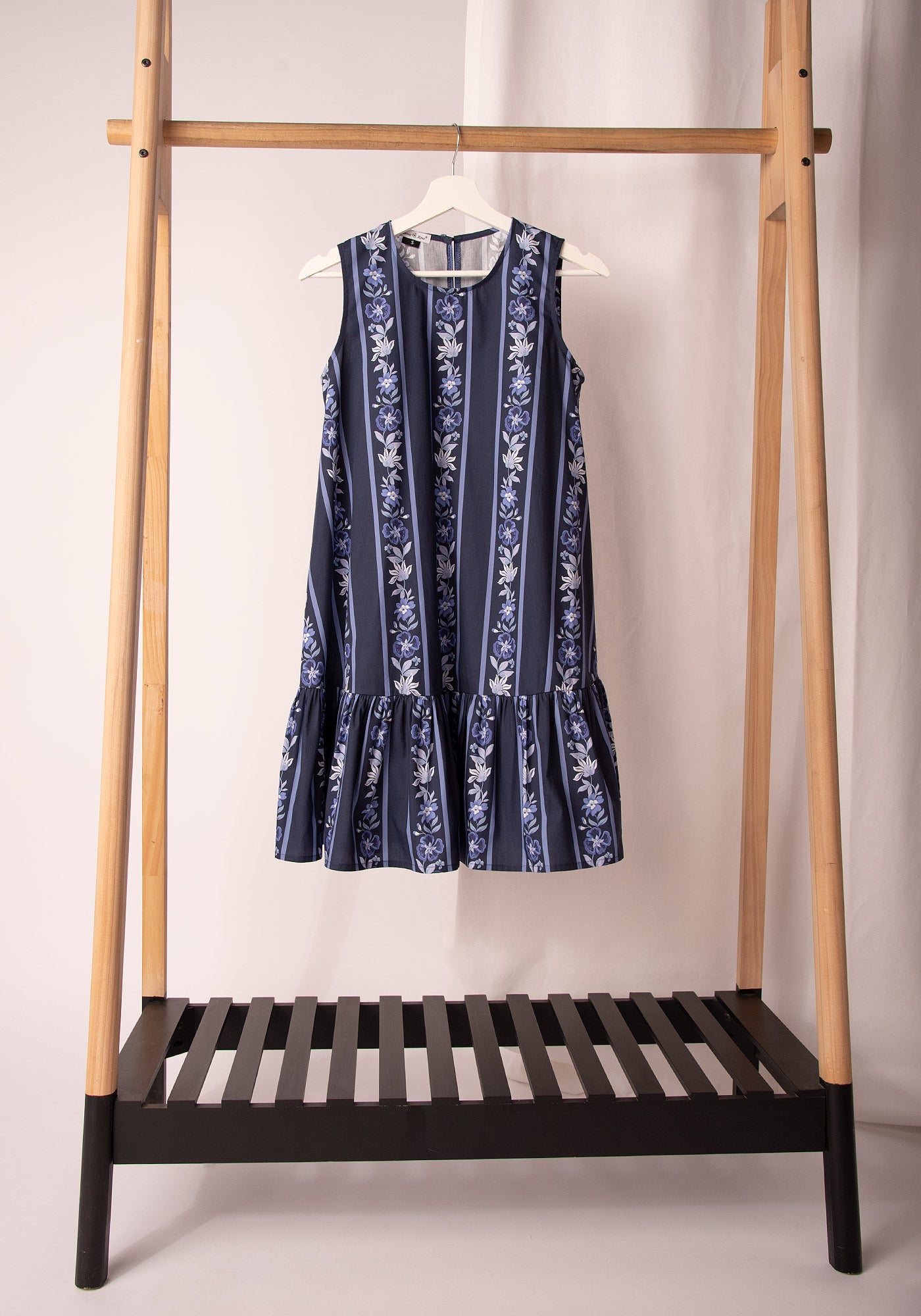 Women's Oversized Summer Dress - Floral Navy