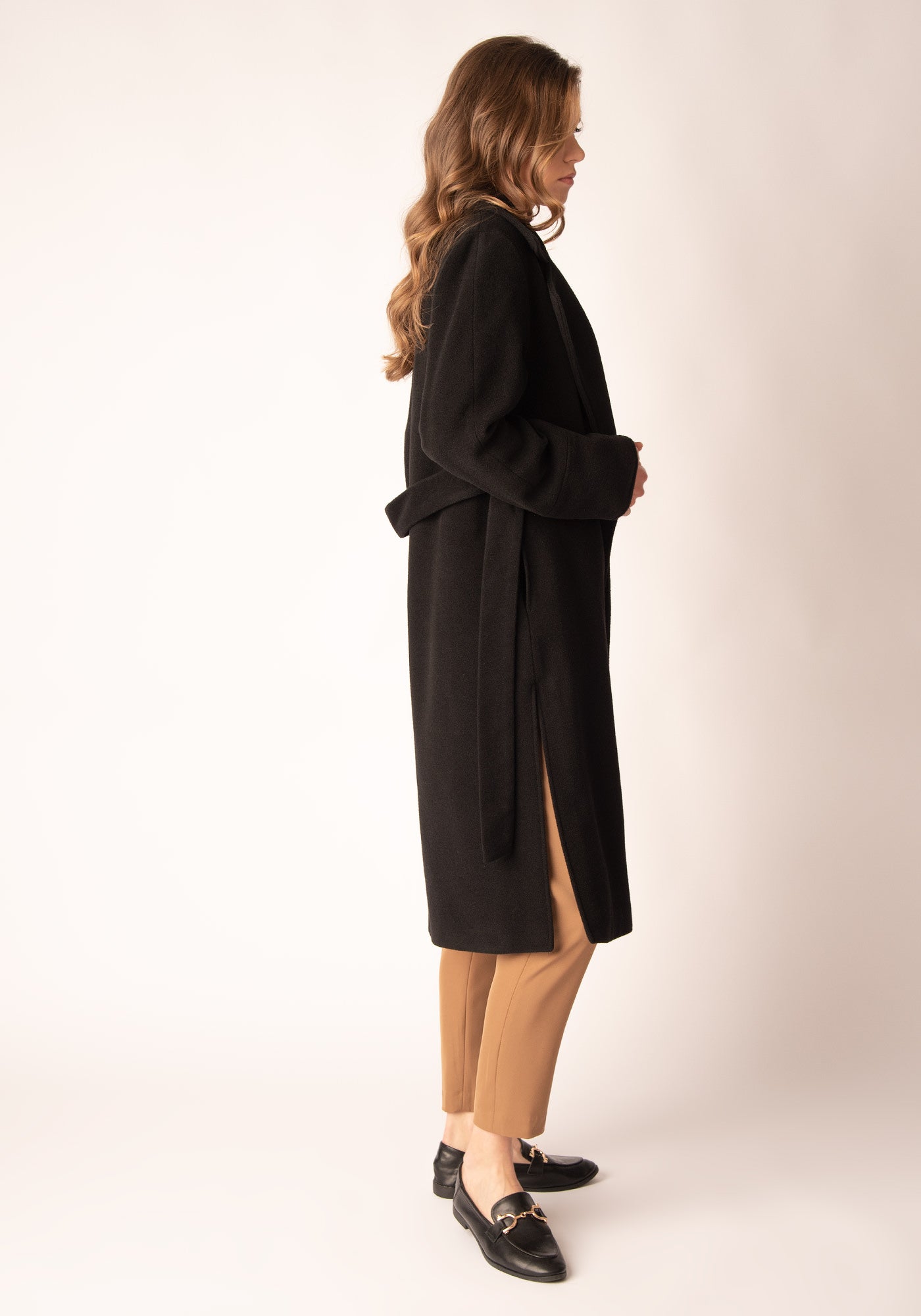 Дълго Дамско Палто със съдържание на Вълна в Черно