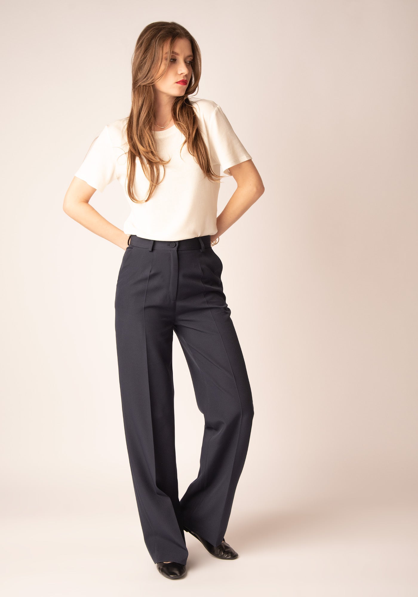 Дамски Панталон с Прав Силует в Тъмносиньо