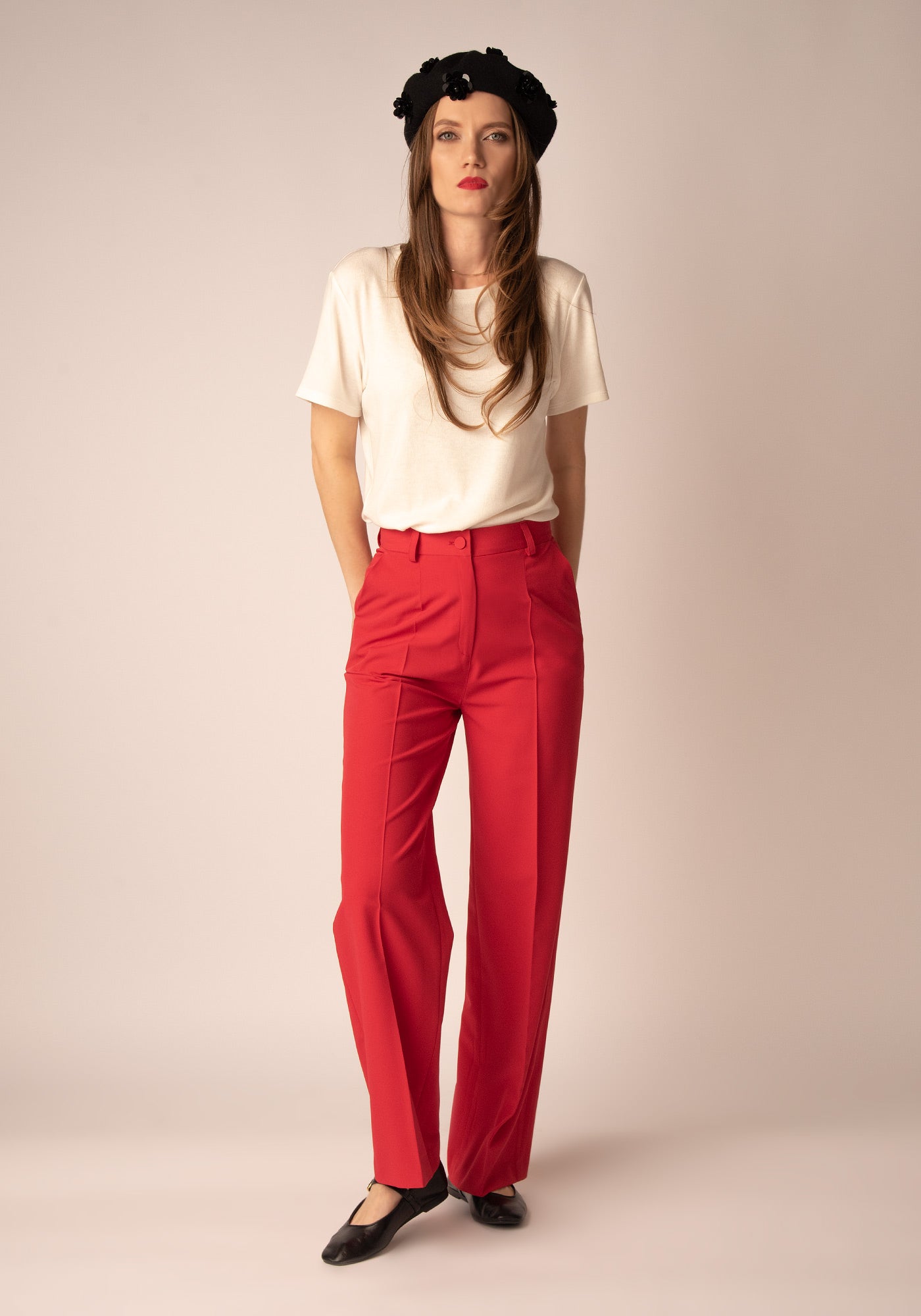 Дамски Панталон с Прав Силует в Червено