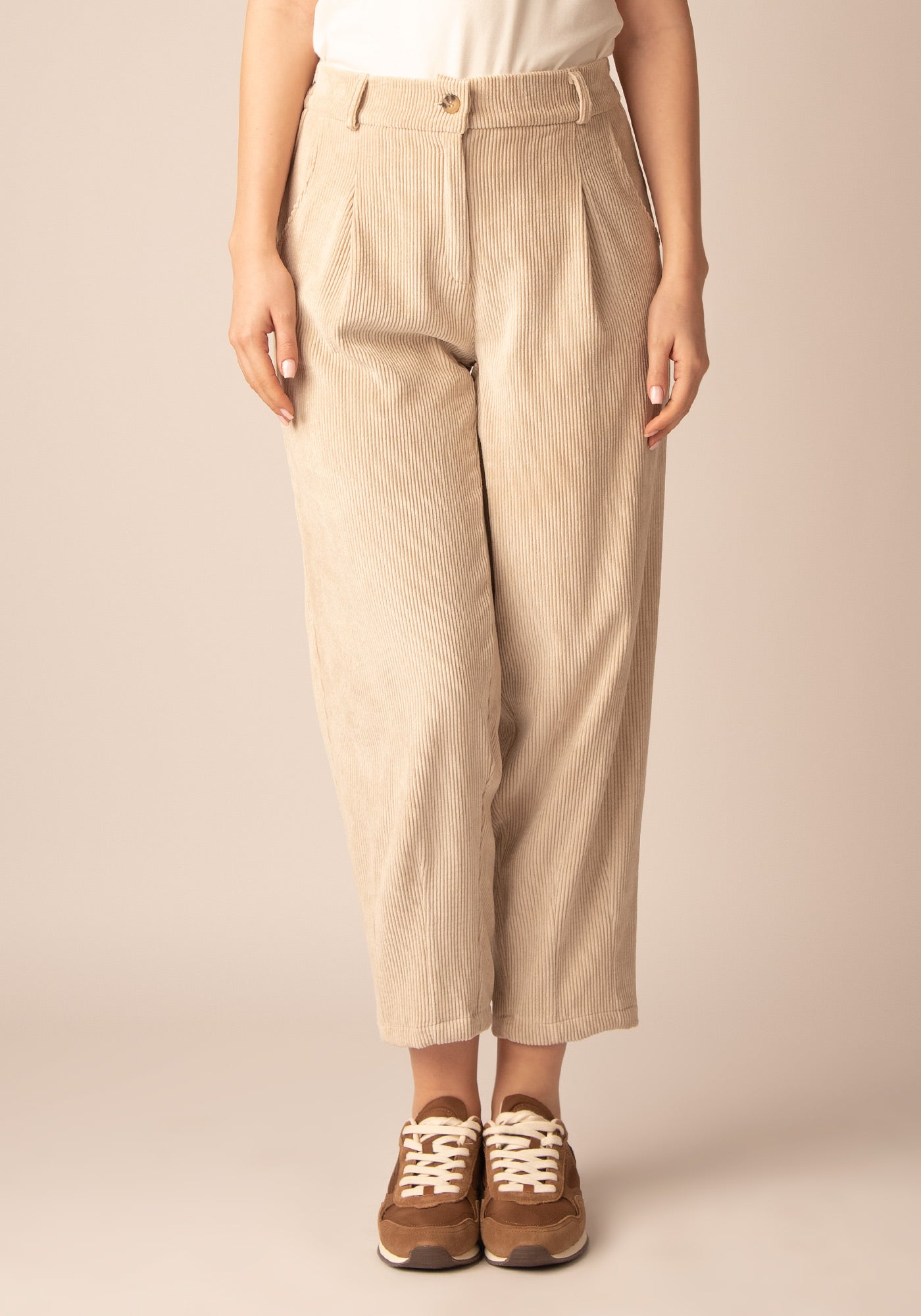 Свободен Дамски Панталон от Кадифе в Бежово