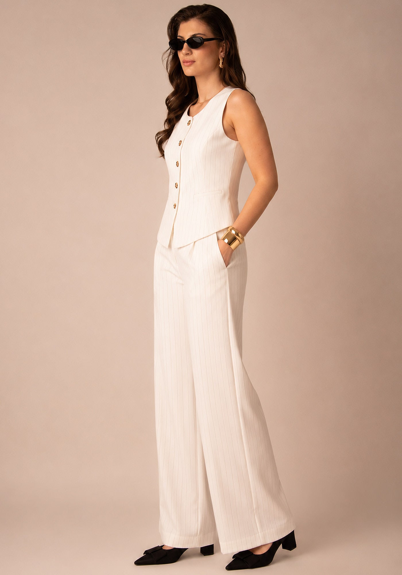 Women's Tailored Waistcoat in Pinstripe ecru