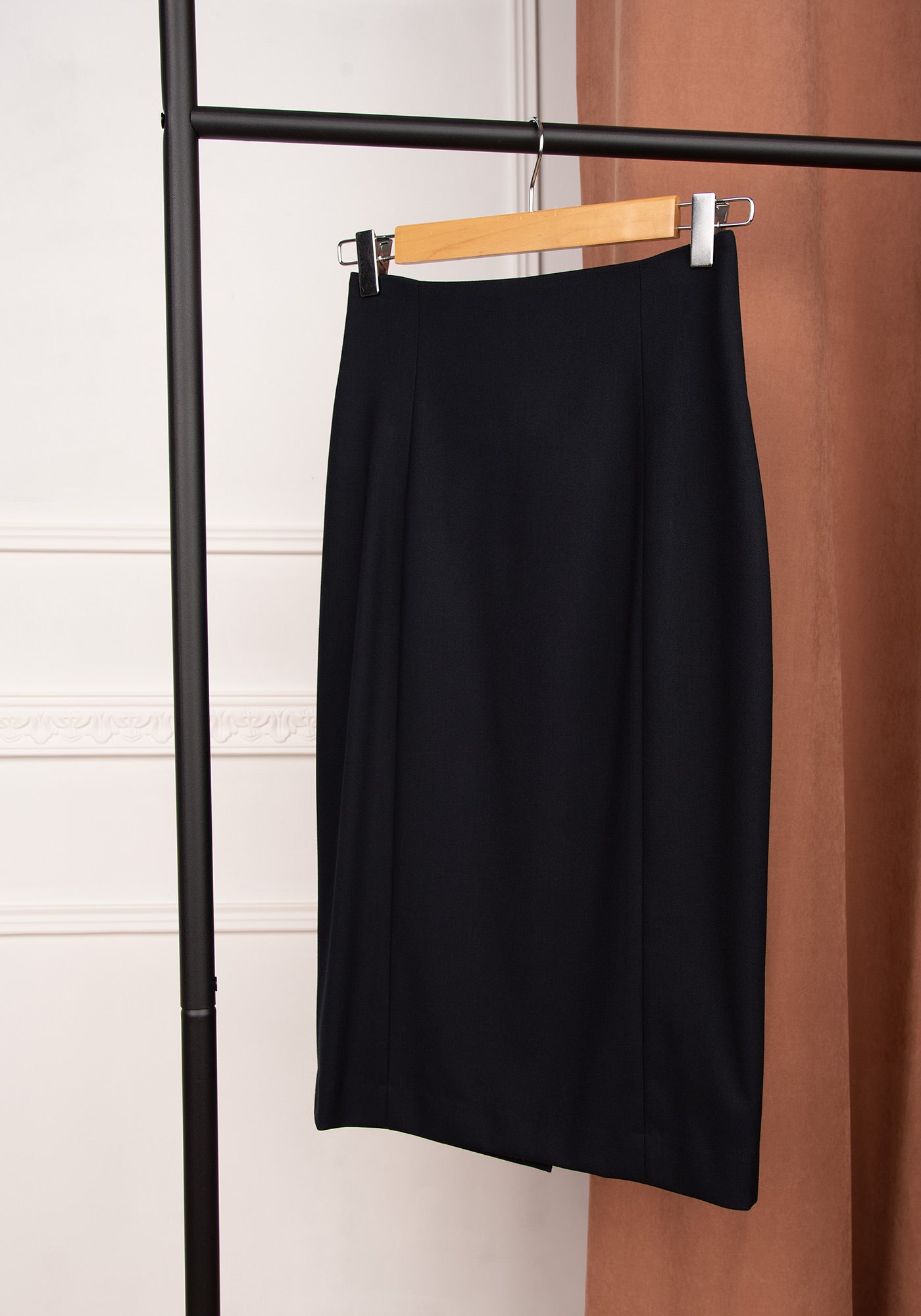 High Waisted Pencil Skirt in Navy