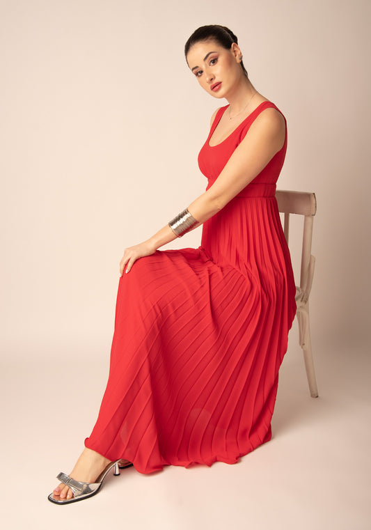 Дълга Рокля Солей в Червено