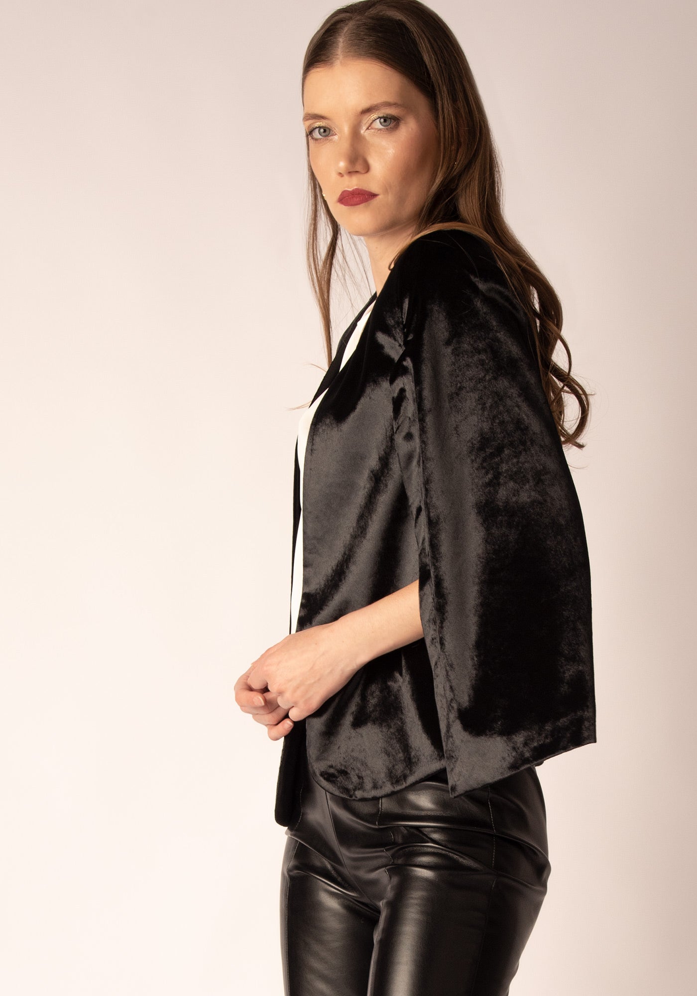 Women's Cape Blazer in Black velvet
